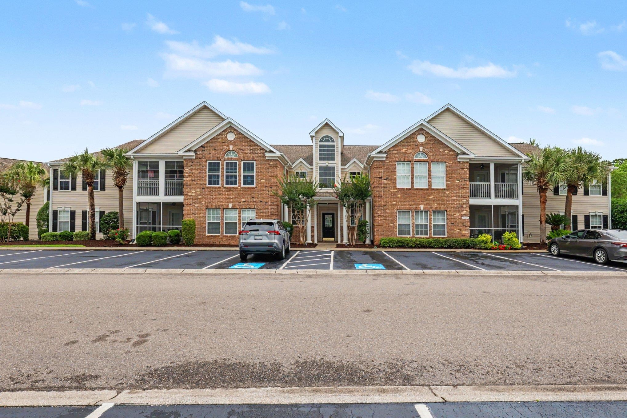 4679 Fringetree Dr.