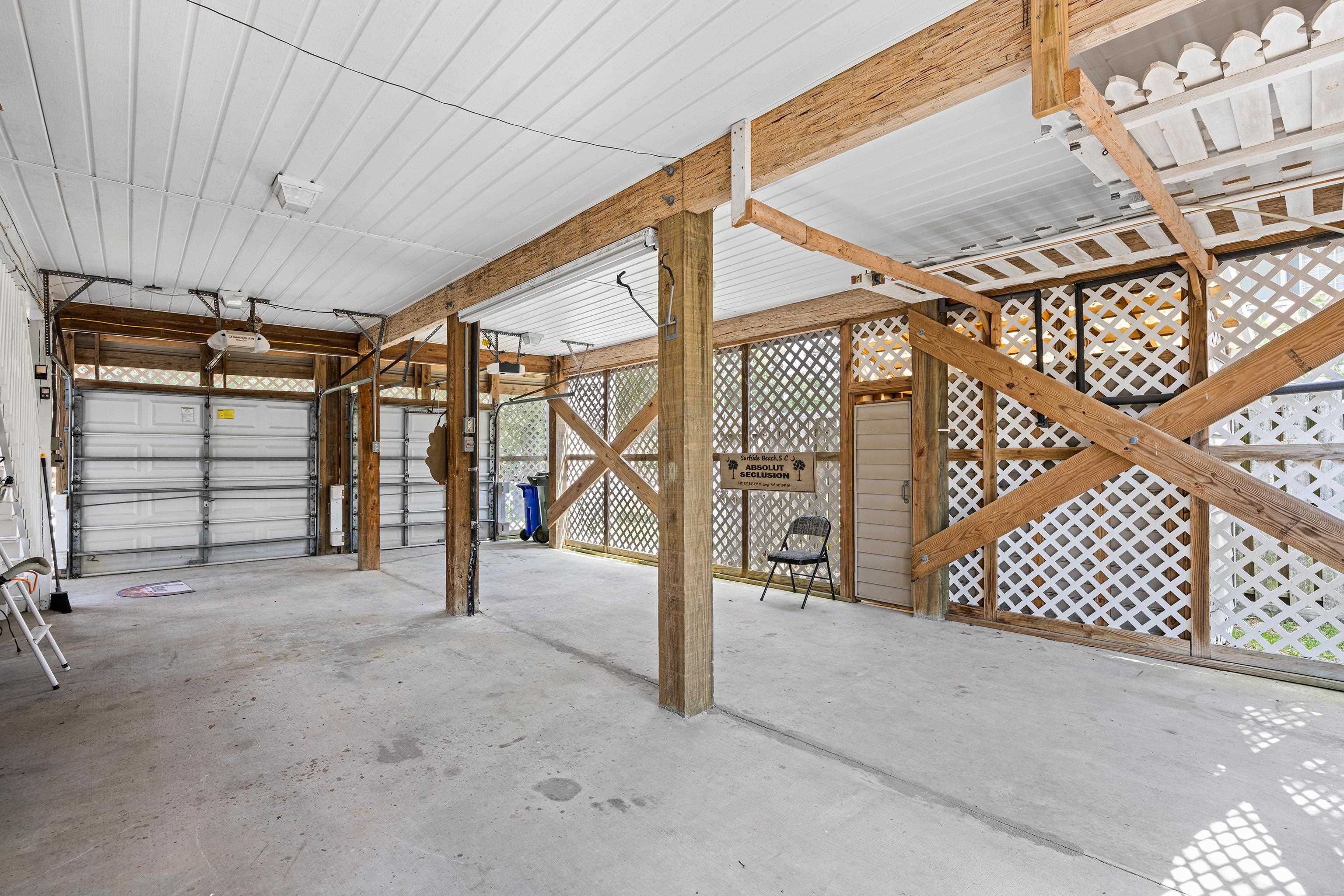 1027b Lakeside Dr. Property Photo 31