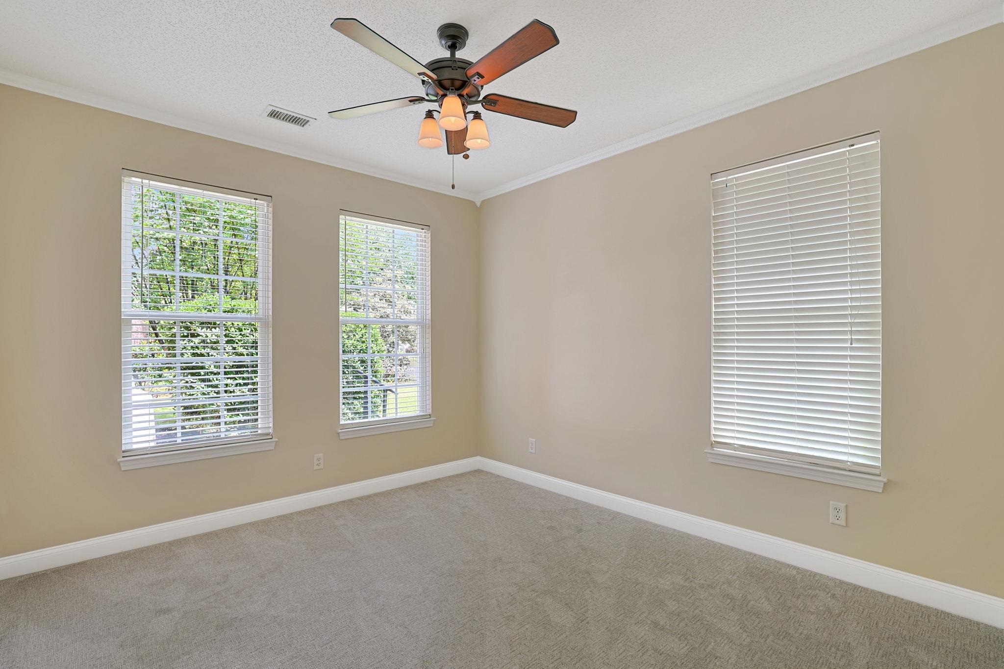 4918 Westwind Dr. Property Photo 20