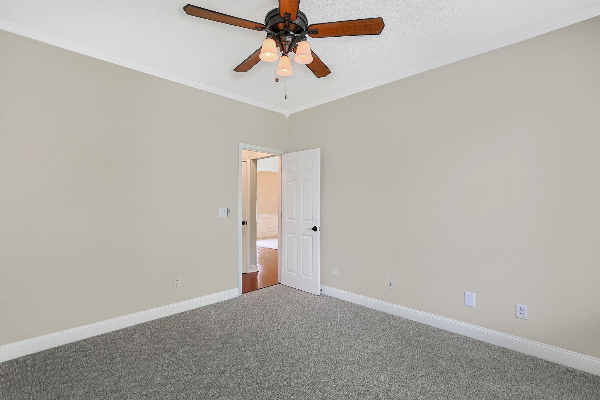 4918 Westwind Dr. Property Photo 21
