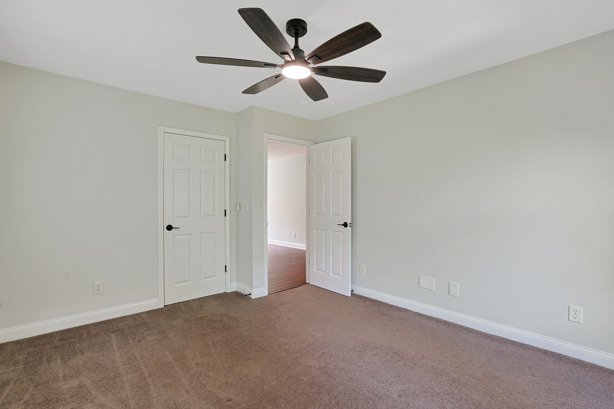 4918 Westwind Dr. Property Photo 41