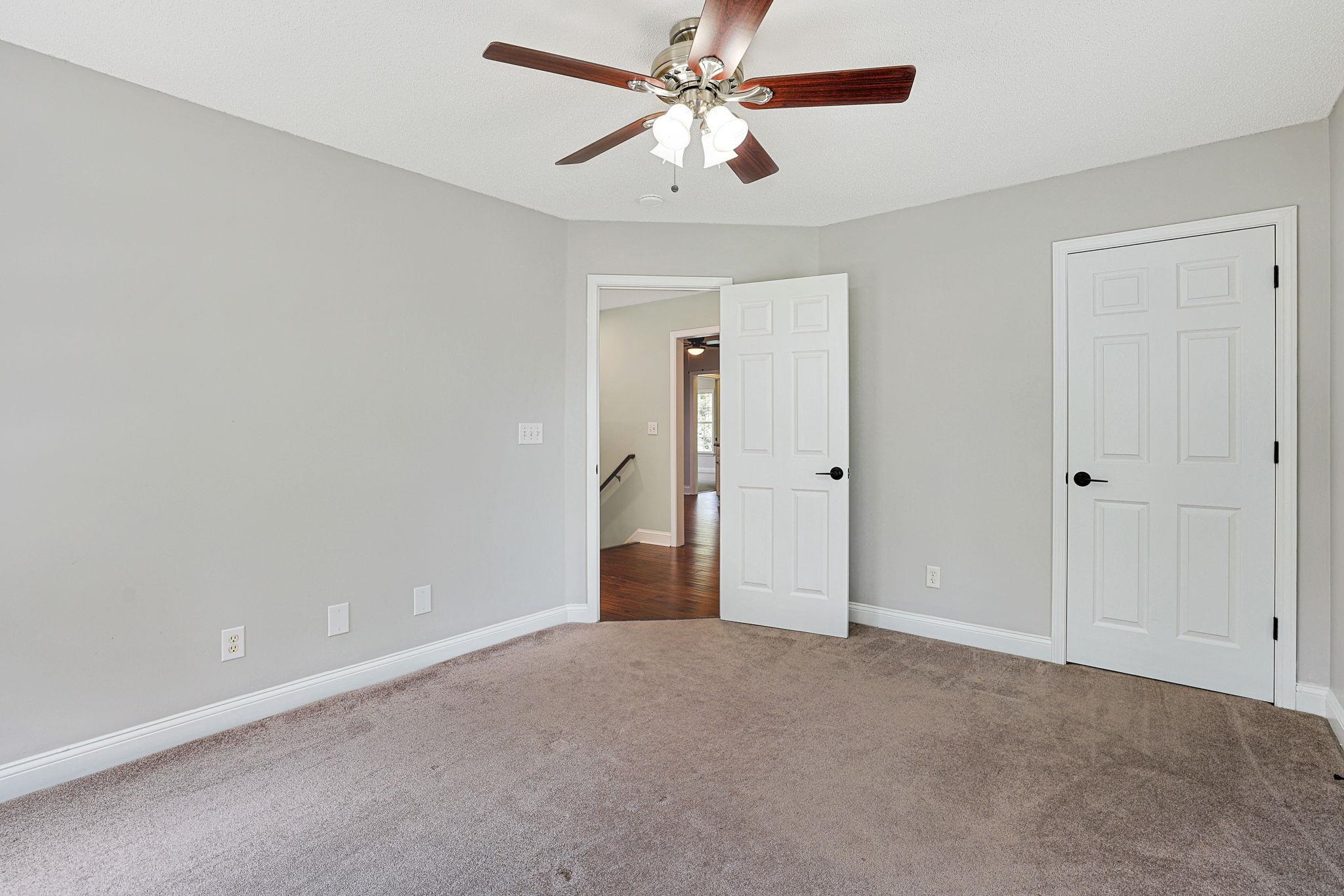 4918 Westwind Dr. Property Photo 45