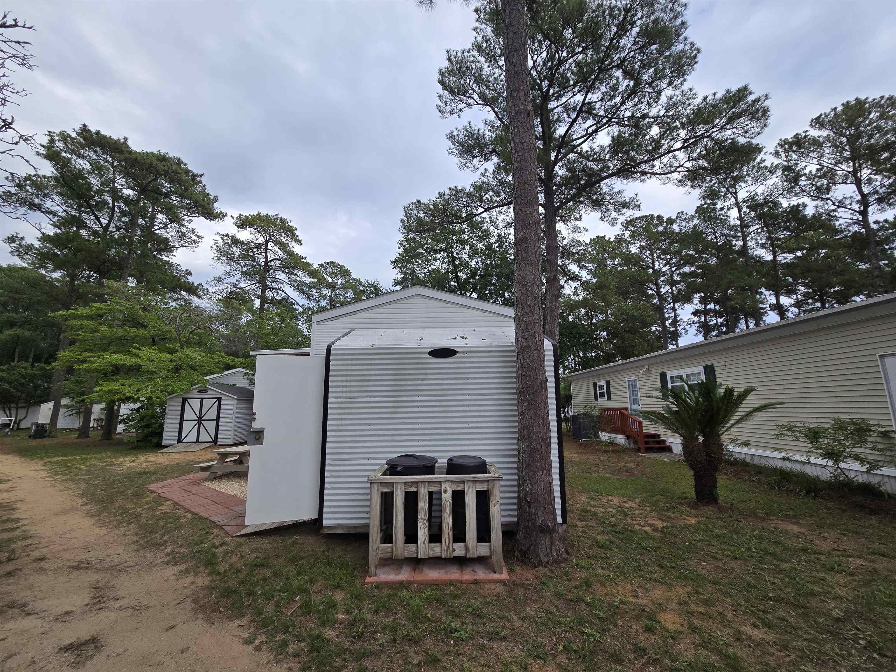 418 Delton Dr. Property Photo 5