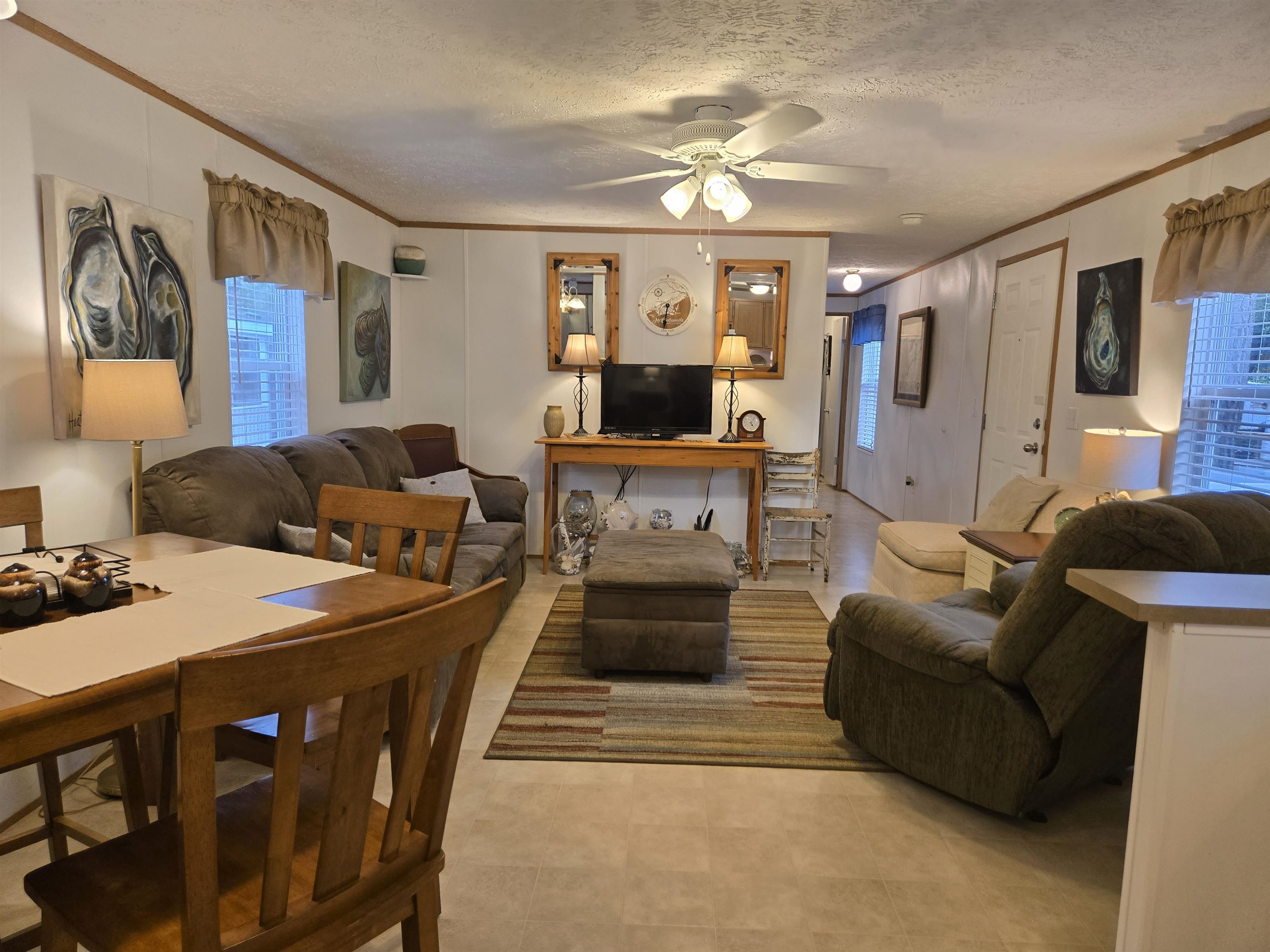 418 Delton Dr. Property Photo 18