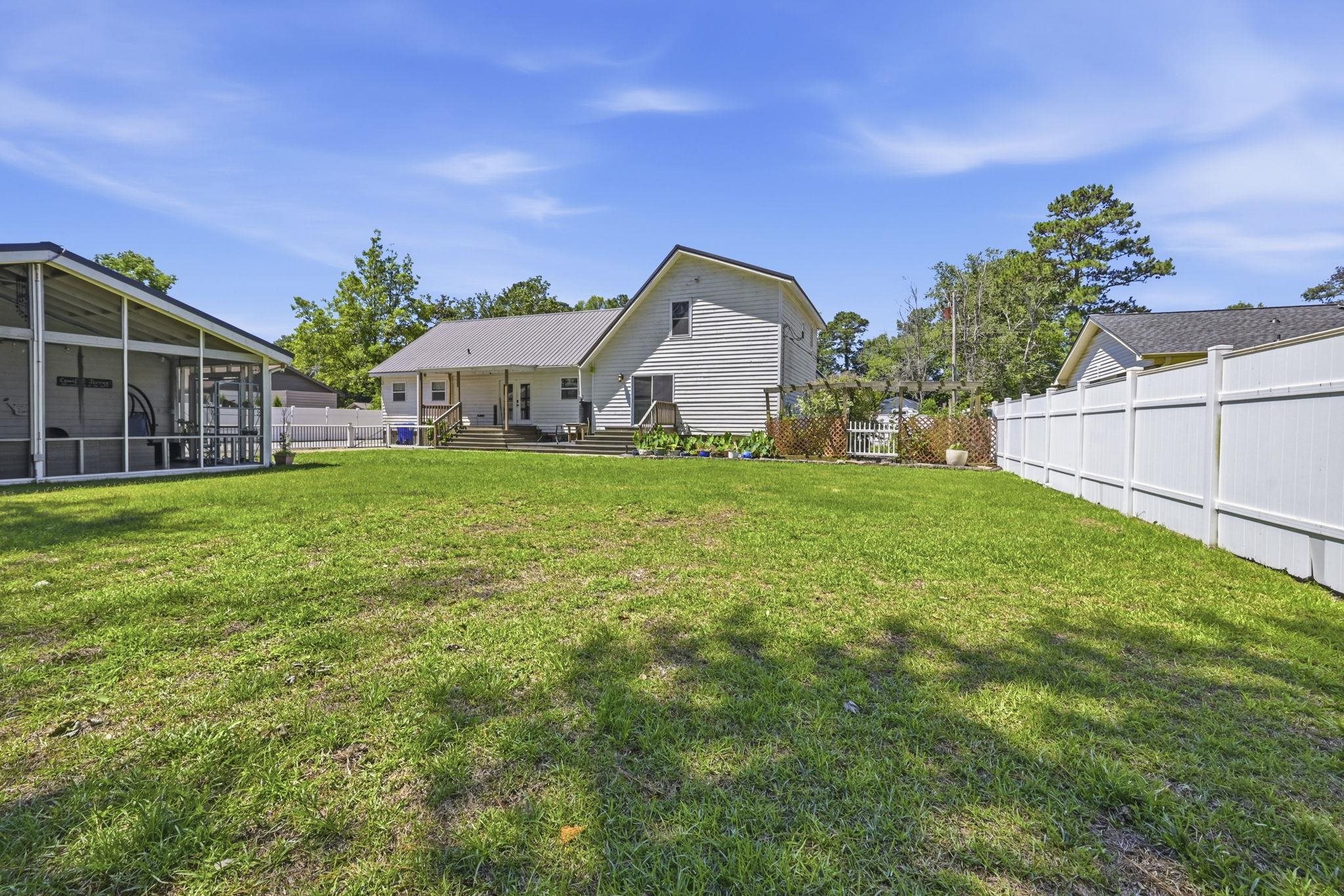 104 Clemson Rd. Property Photo 2