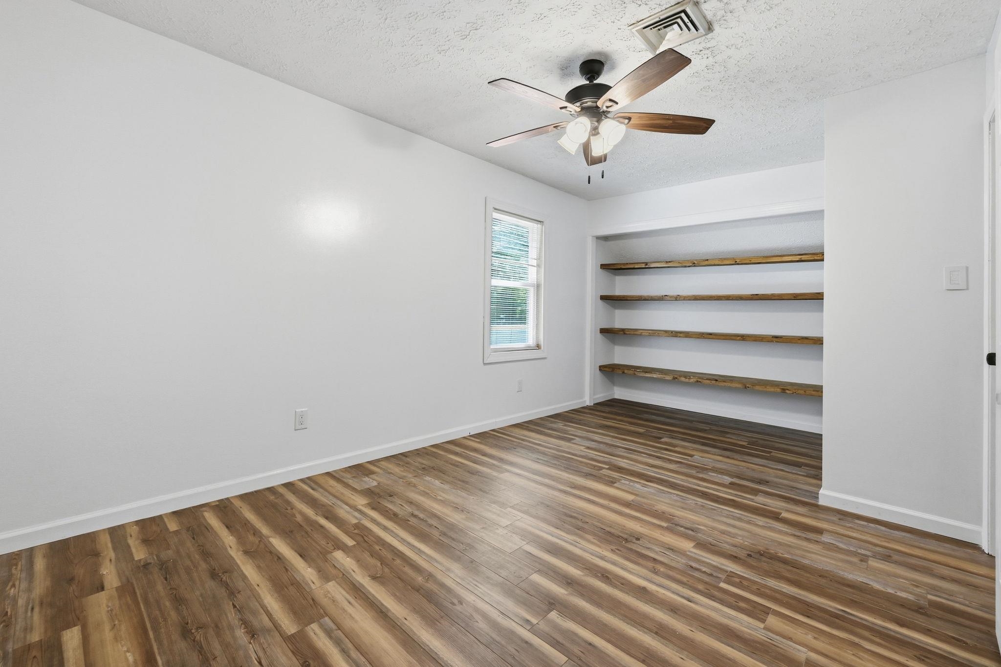 104 Clemson Rd. Property Photo 25
