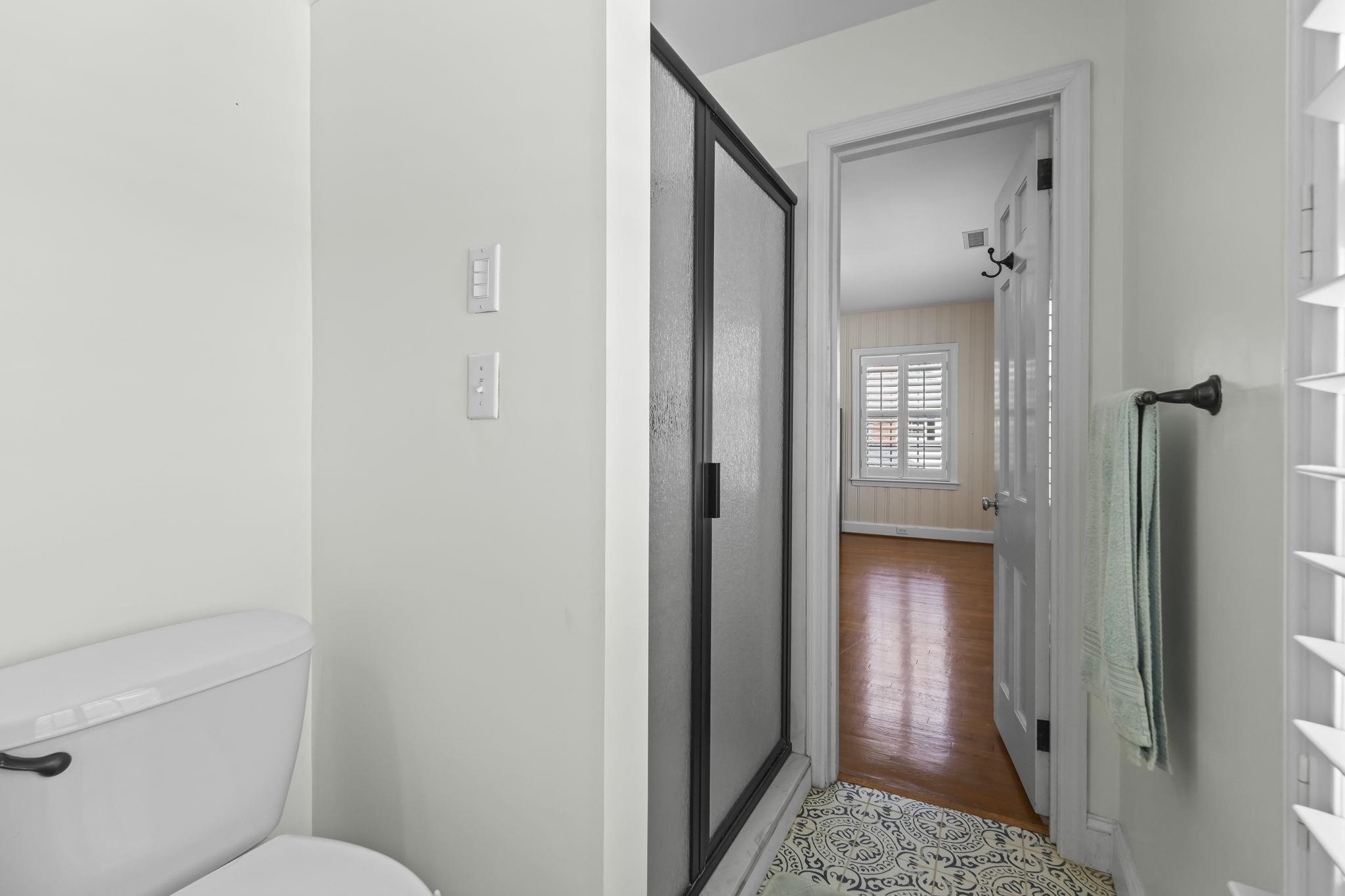 5622 Main St. Property Photo 46