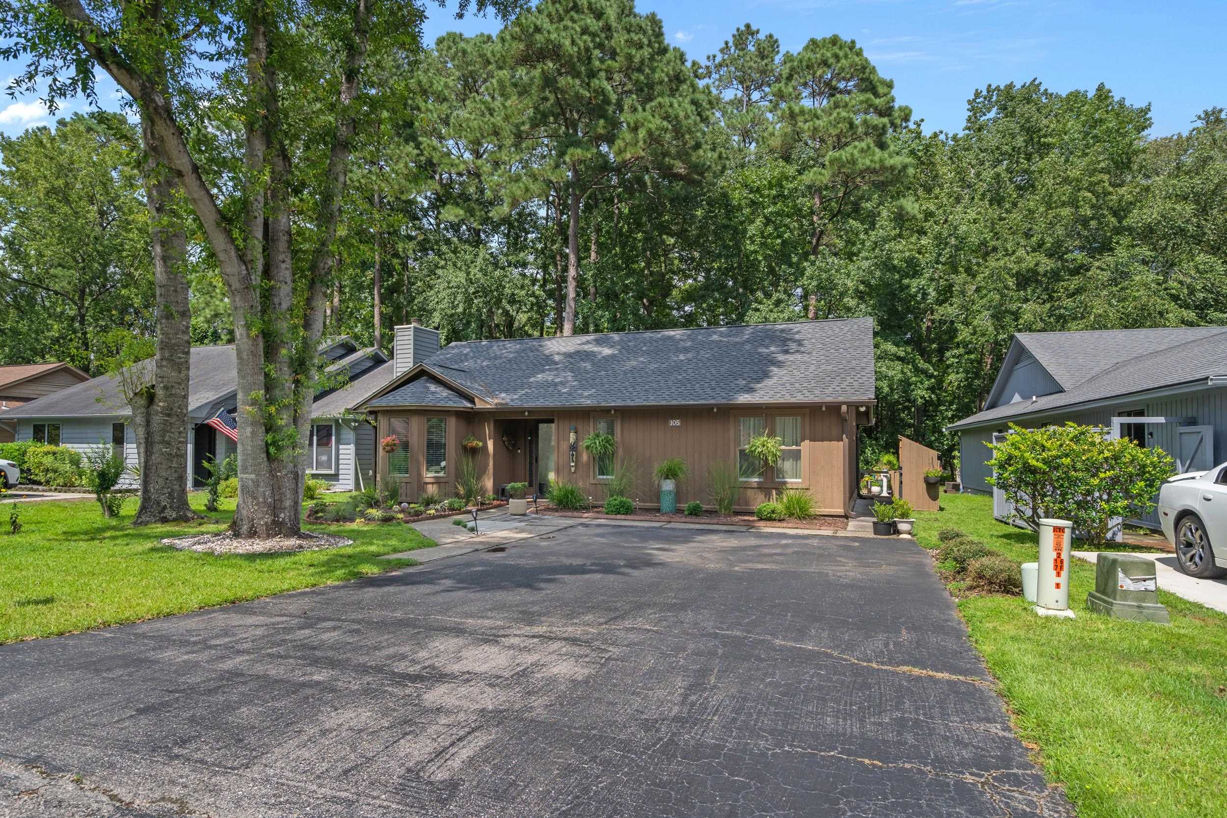 105 Hickory Dr. Property Photo 31