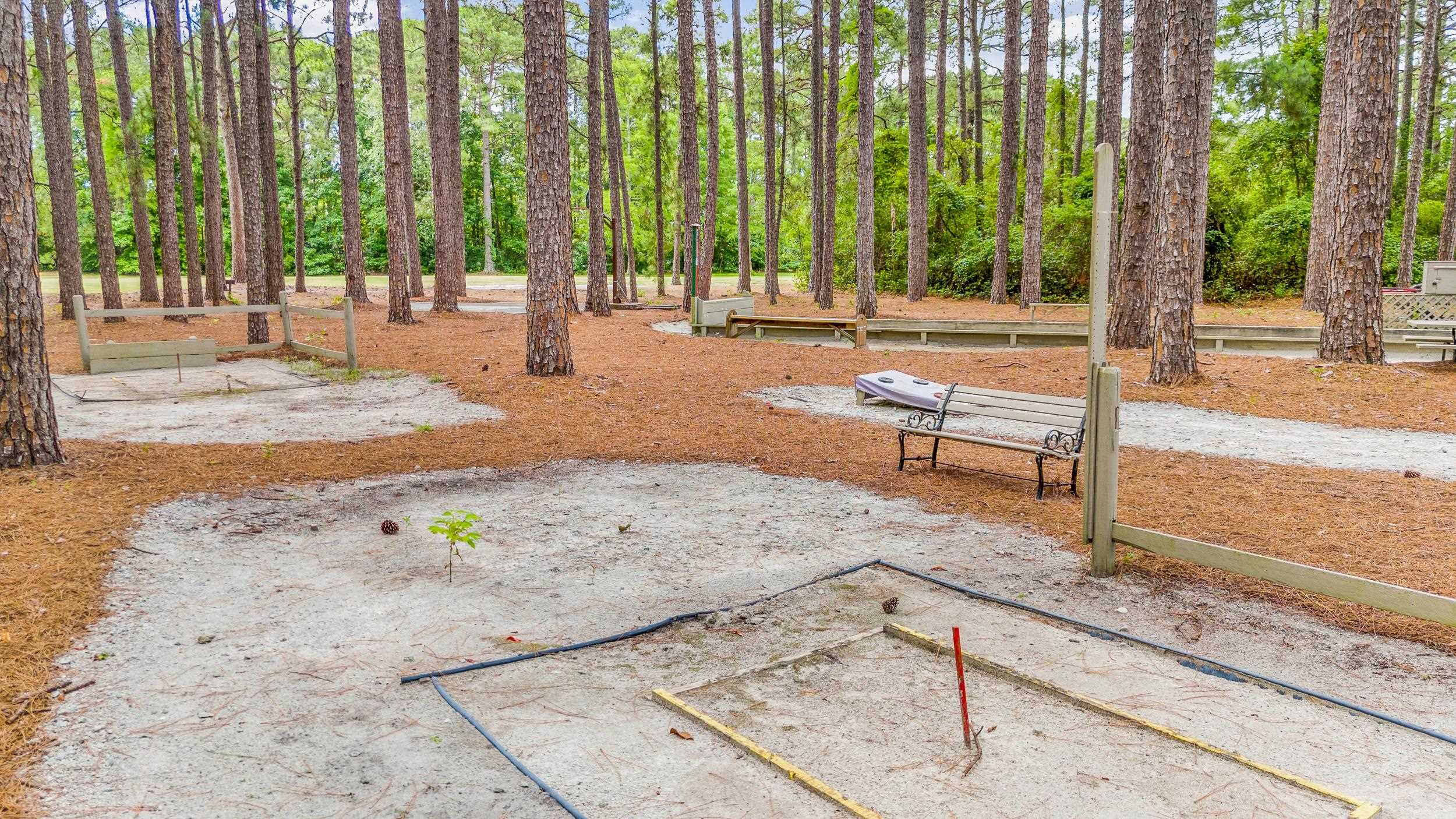 105 Hickory Dr. Property Photo 36