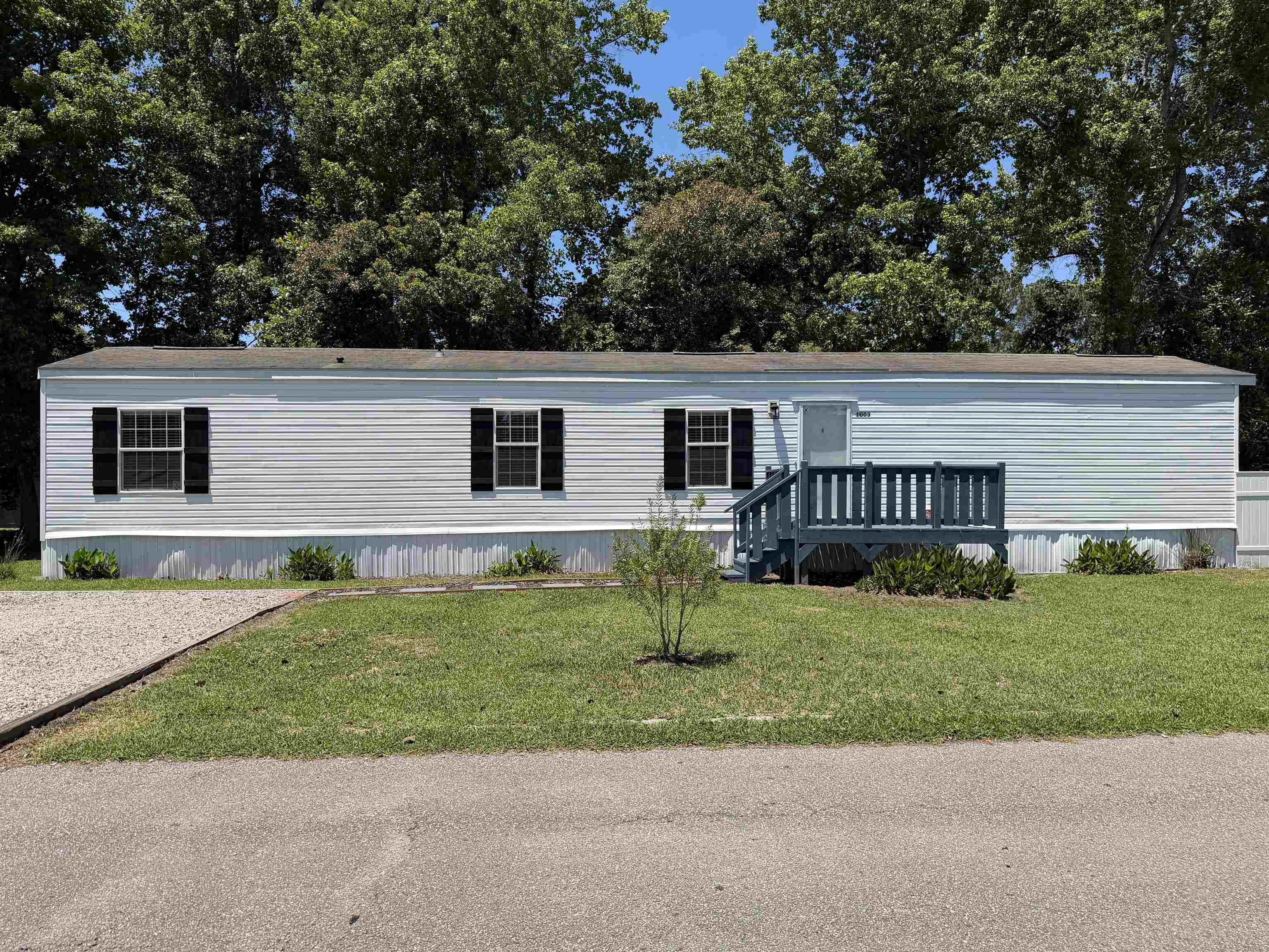 1003 Baron Ln. Property Photo 2