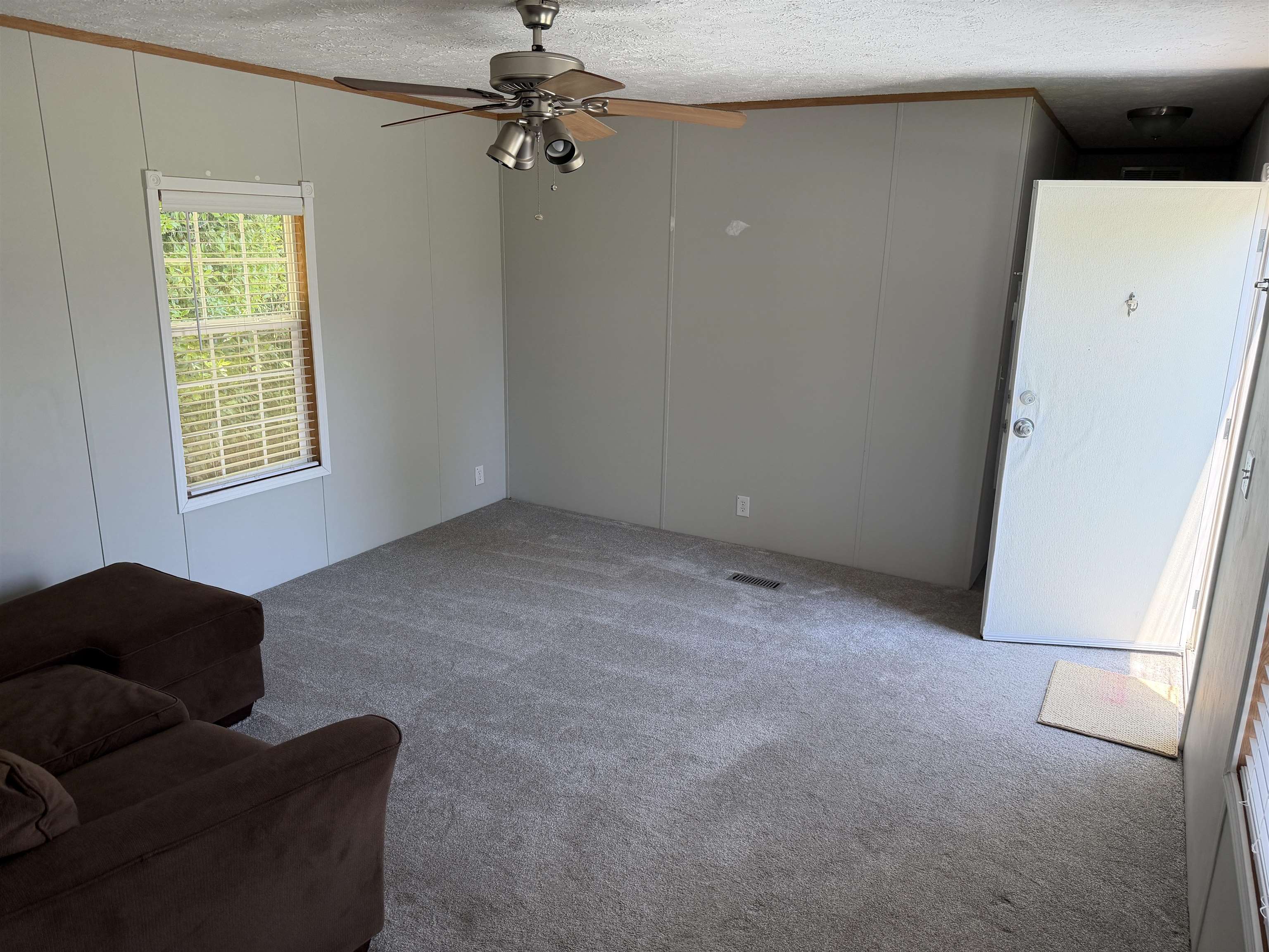 1003 Baron Ln. Property Photo 9
