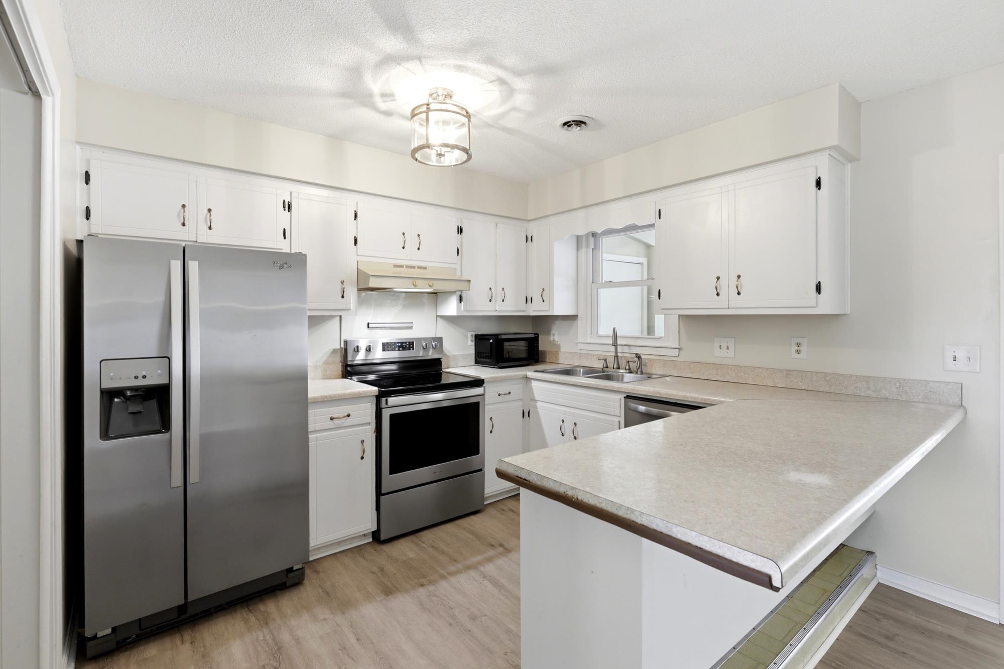 1479 Glenns Bay Rd. Property Photo 10
