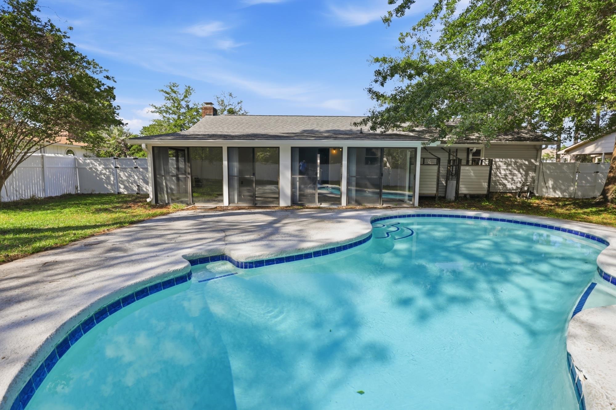 1479 Glenns Bay Rd. Property Photo 32