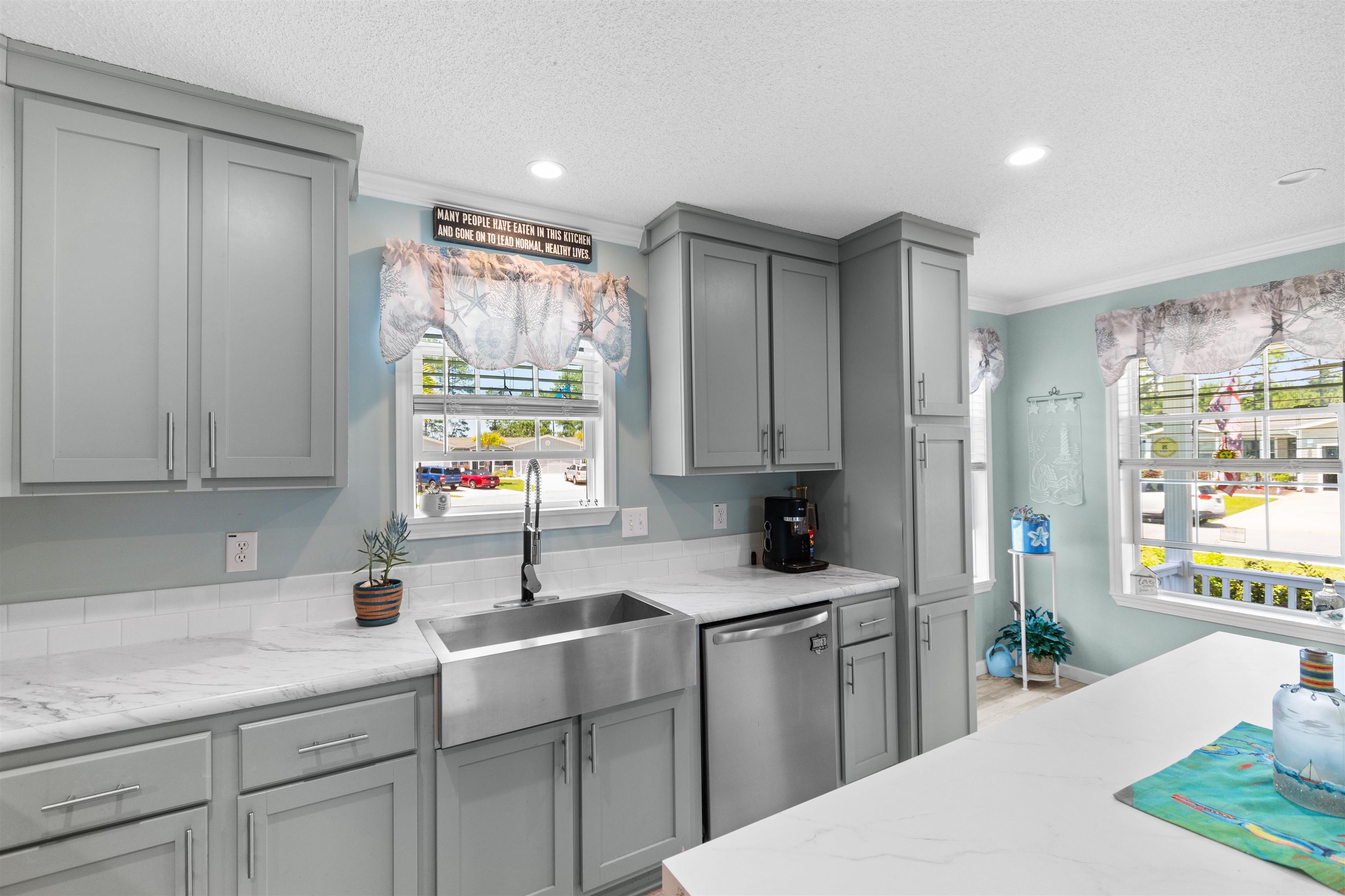 3027 Thoroughfare Ct Property Photo 11