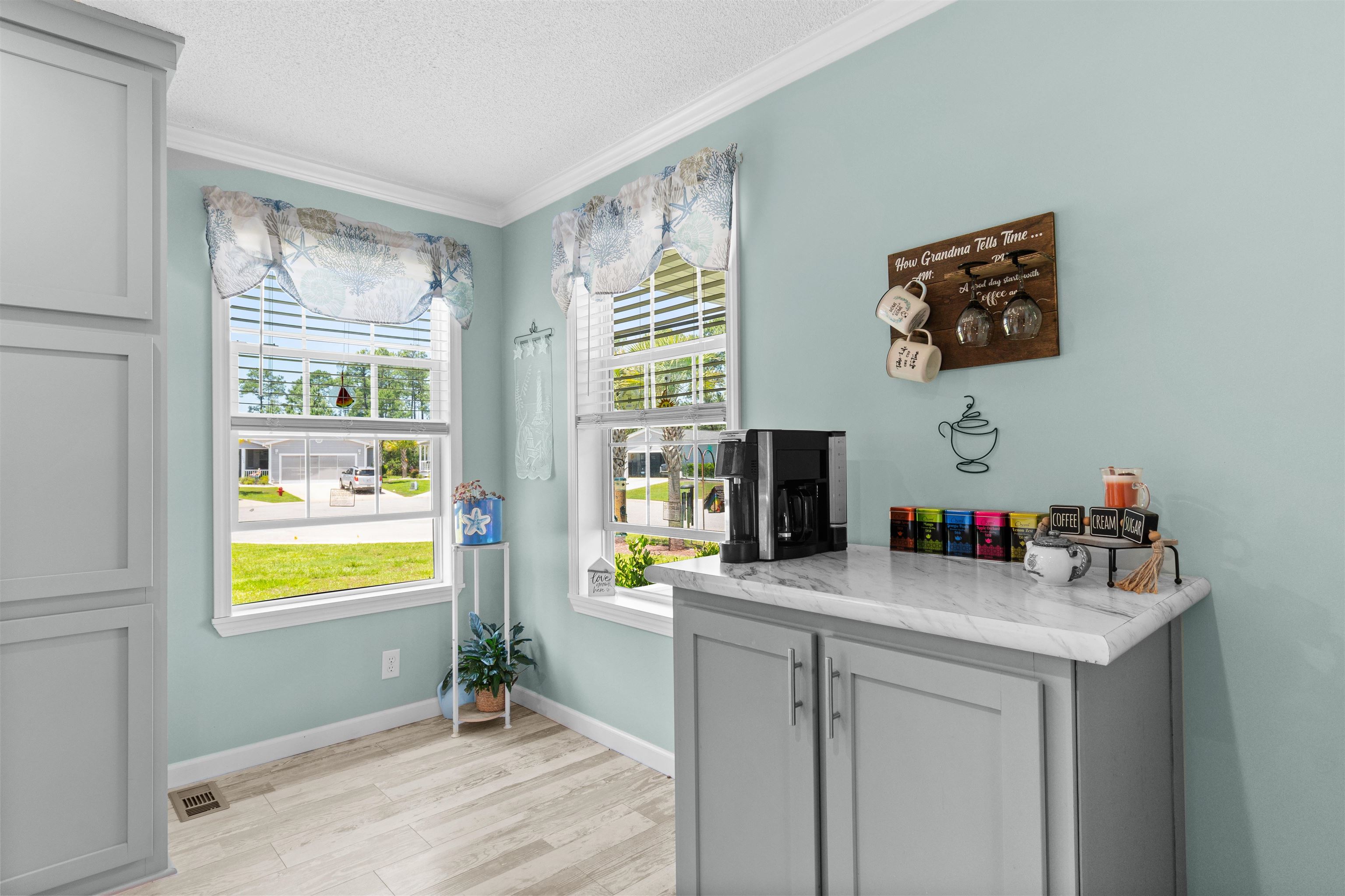 3027 Thoroughfare Ct Property Photo 13