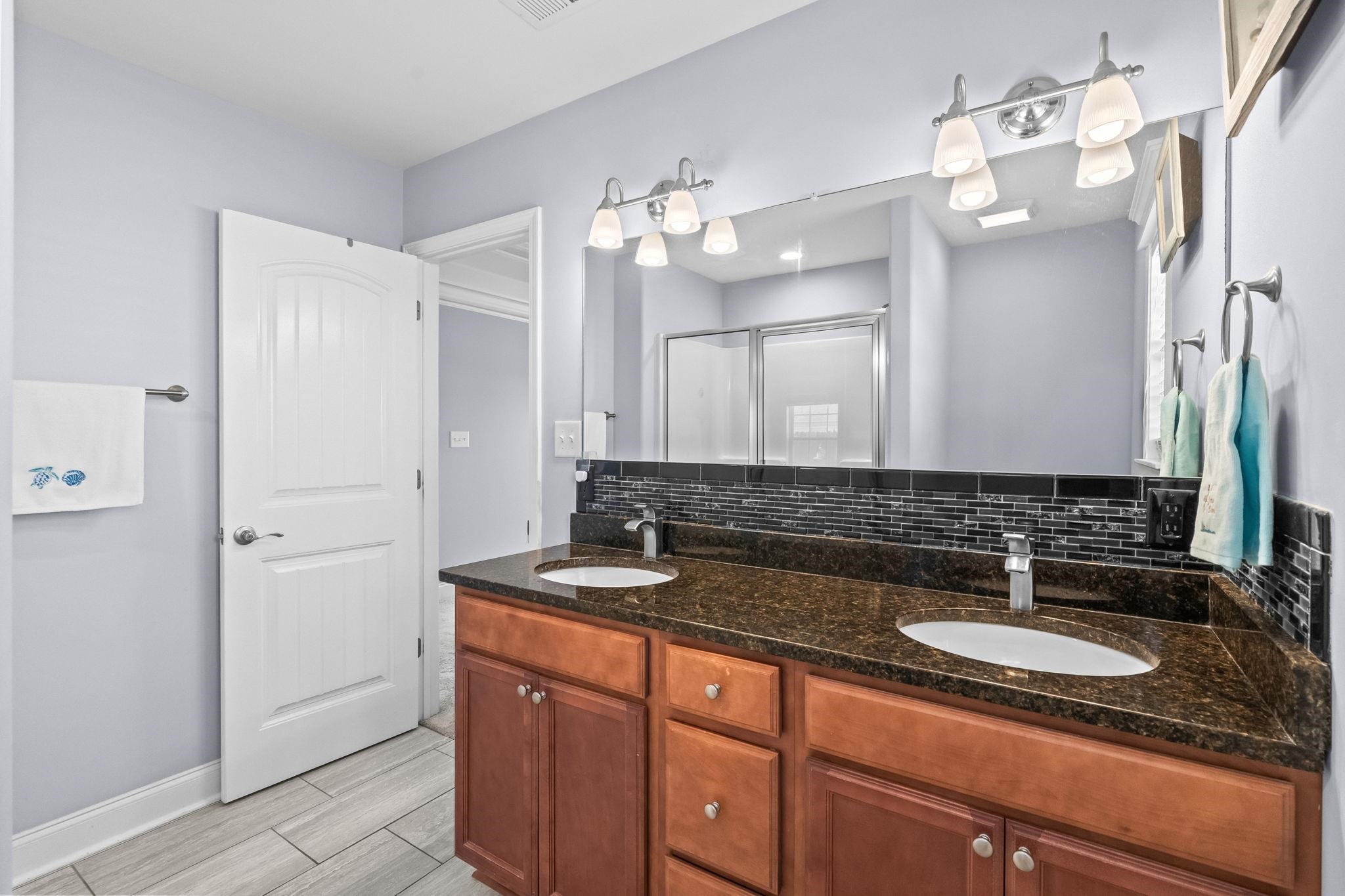 405 Bristlecone St. Property Photo 25
