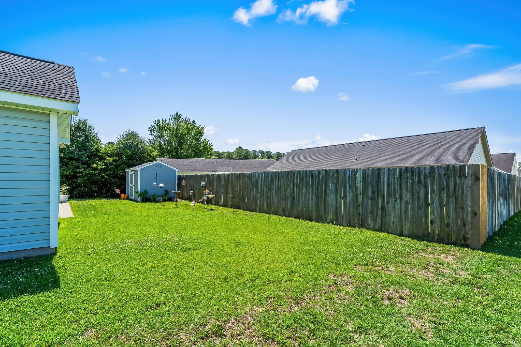 405 Bristlecone St. Property Photo 35