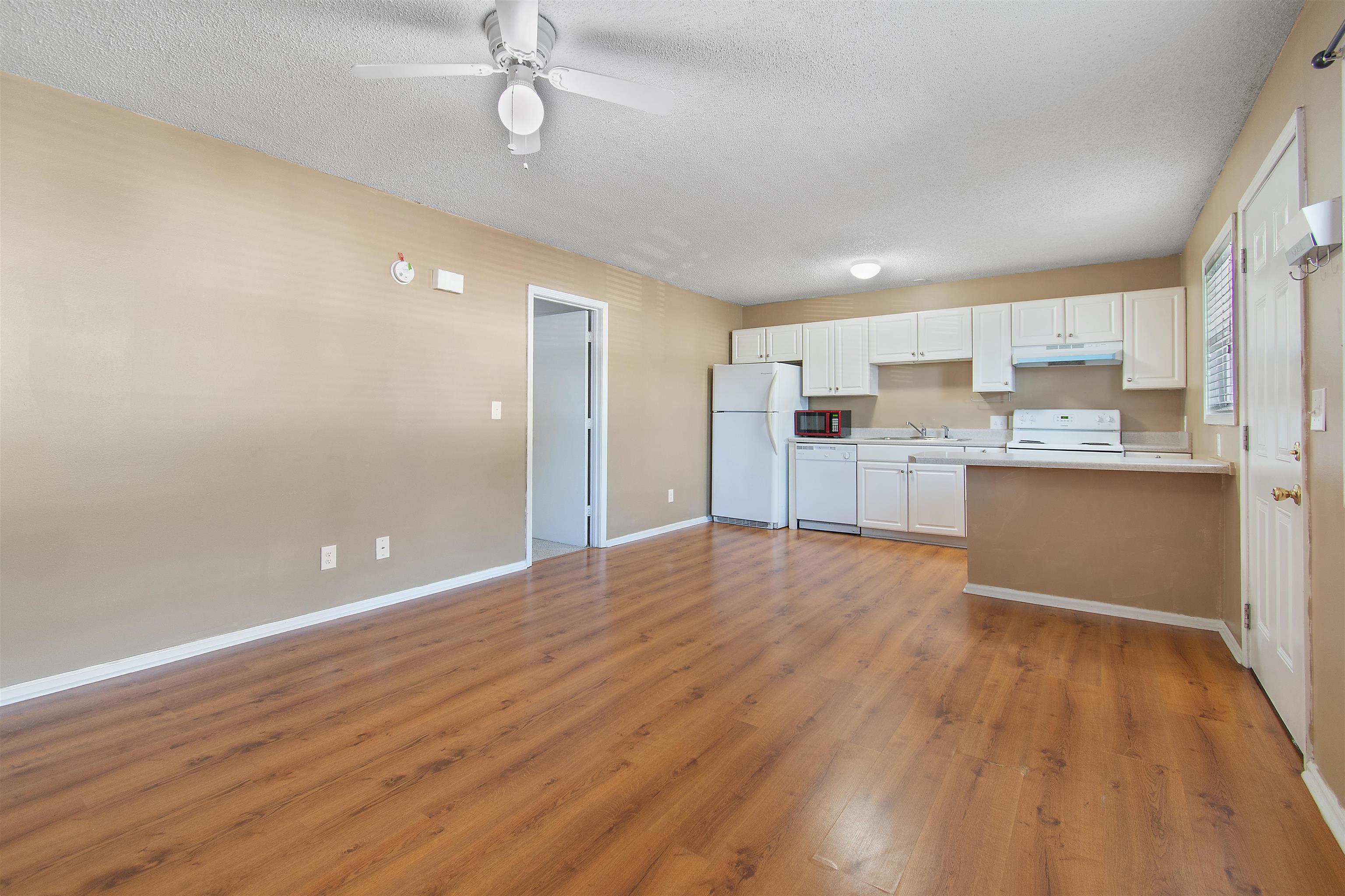 4150 Horseshoe Rd. N Property Photo 4