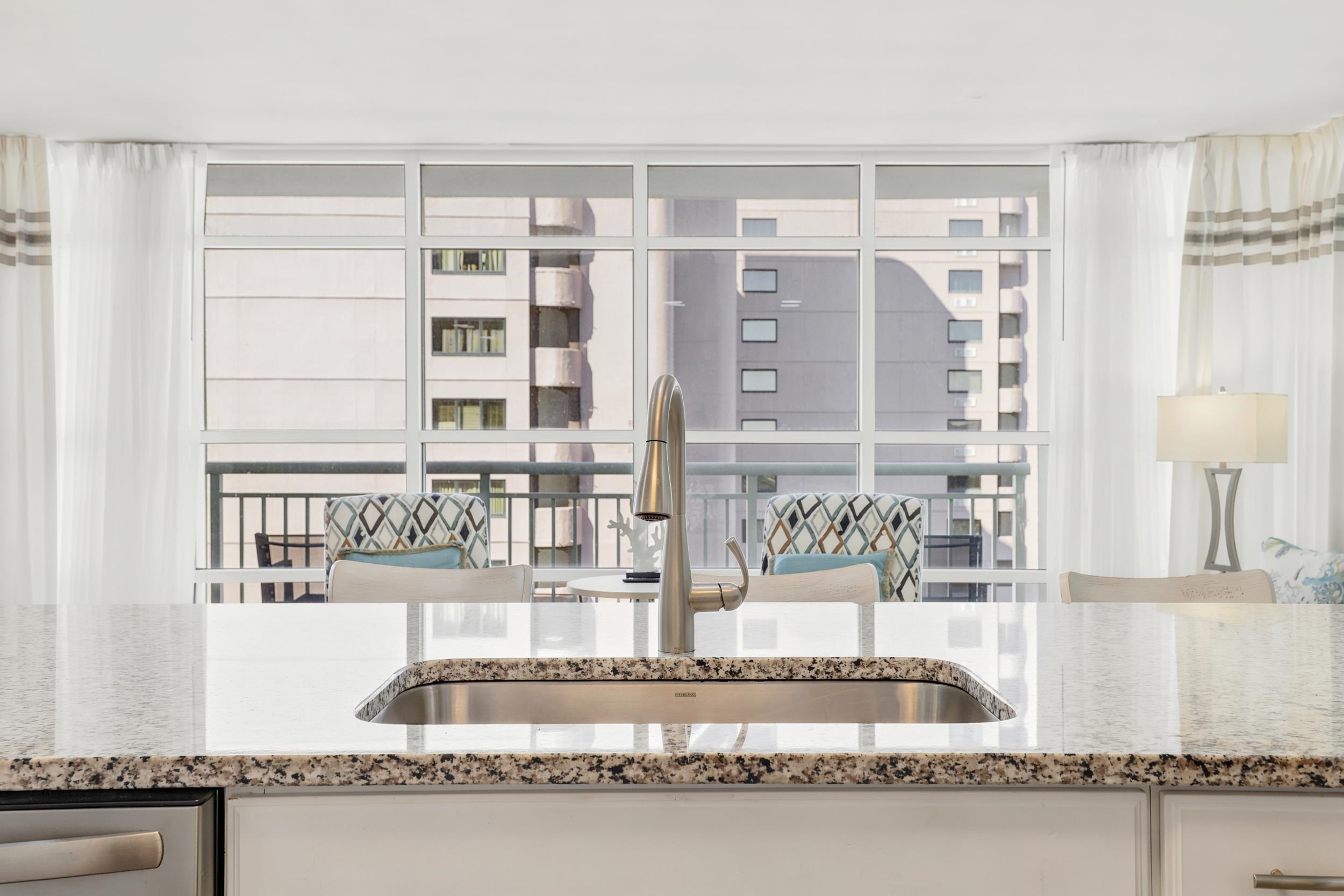2504 N Ocean Blvd. Property Photo 10