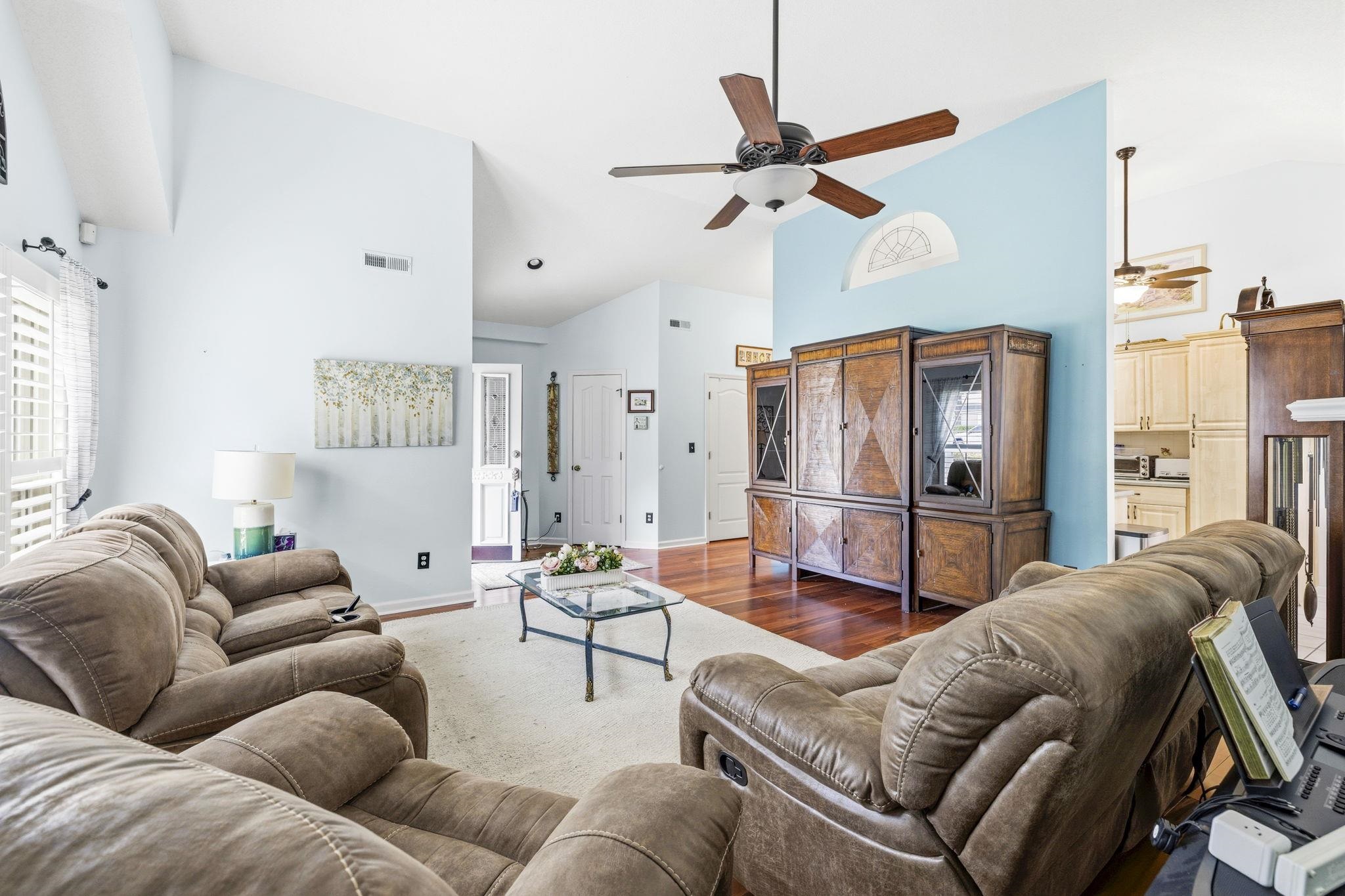 1488 Bessent Ave. Property Photo 5