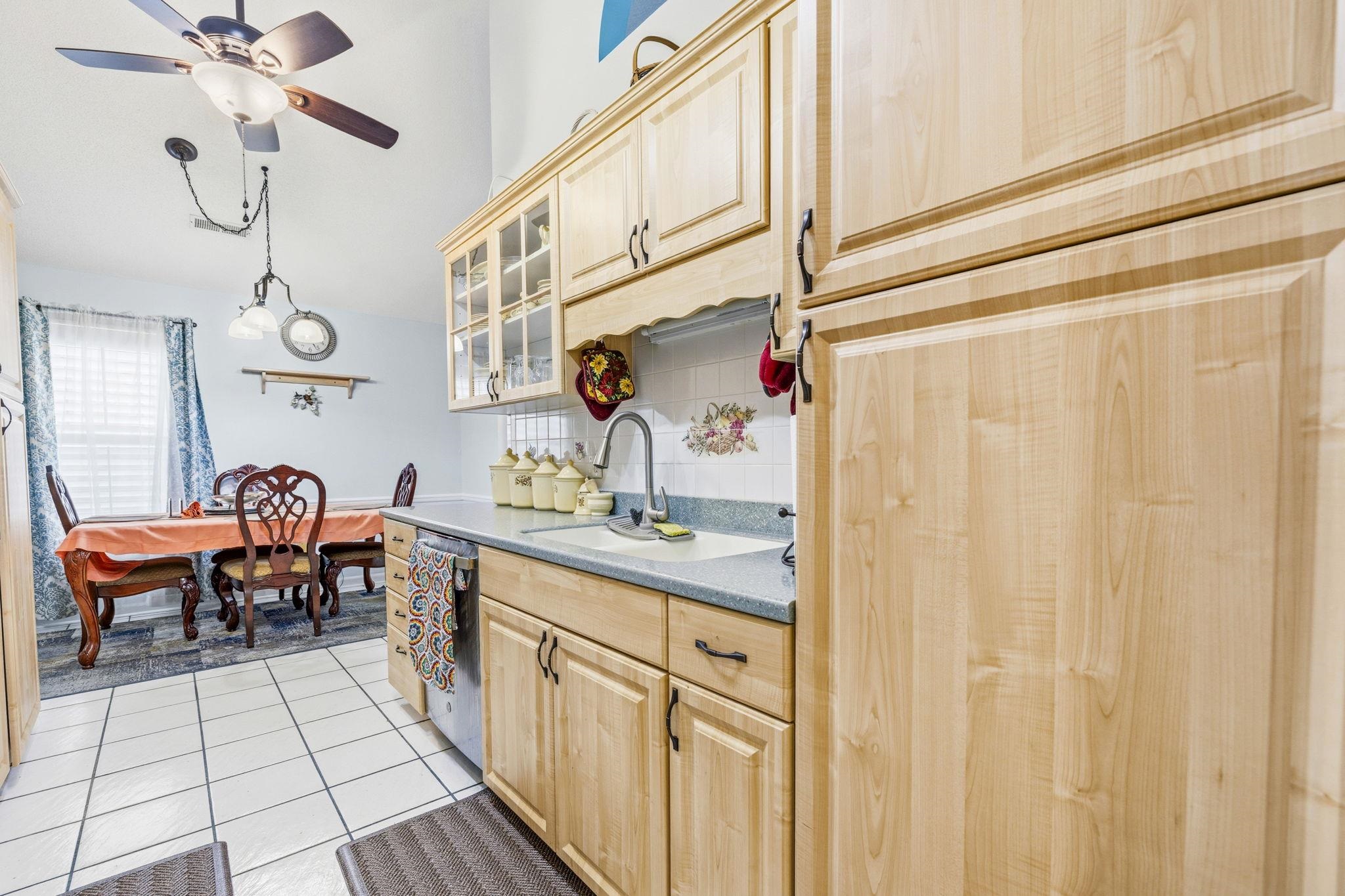 1488 Bessent Ave. Property Photo 6