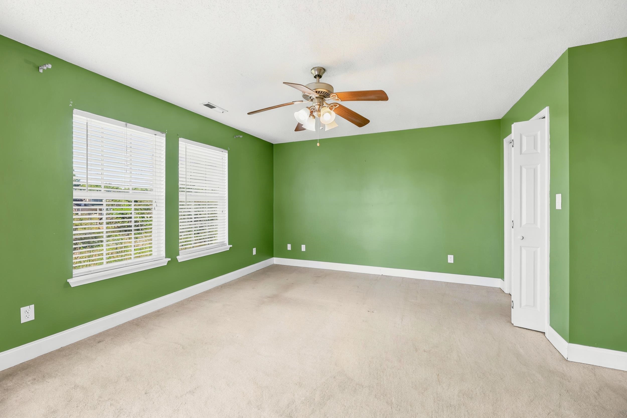 365 Marsh Pl. Property Photo 21