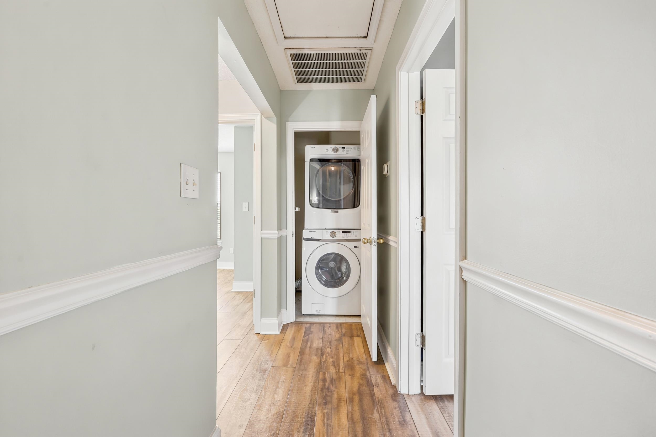 365 Marsh Pl. Property Photo 23