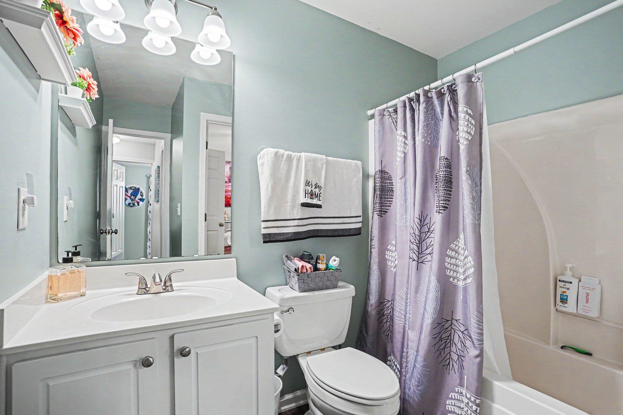 161 Barclay Dr. Property Photo 25