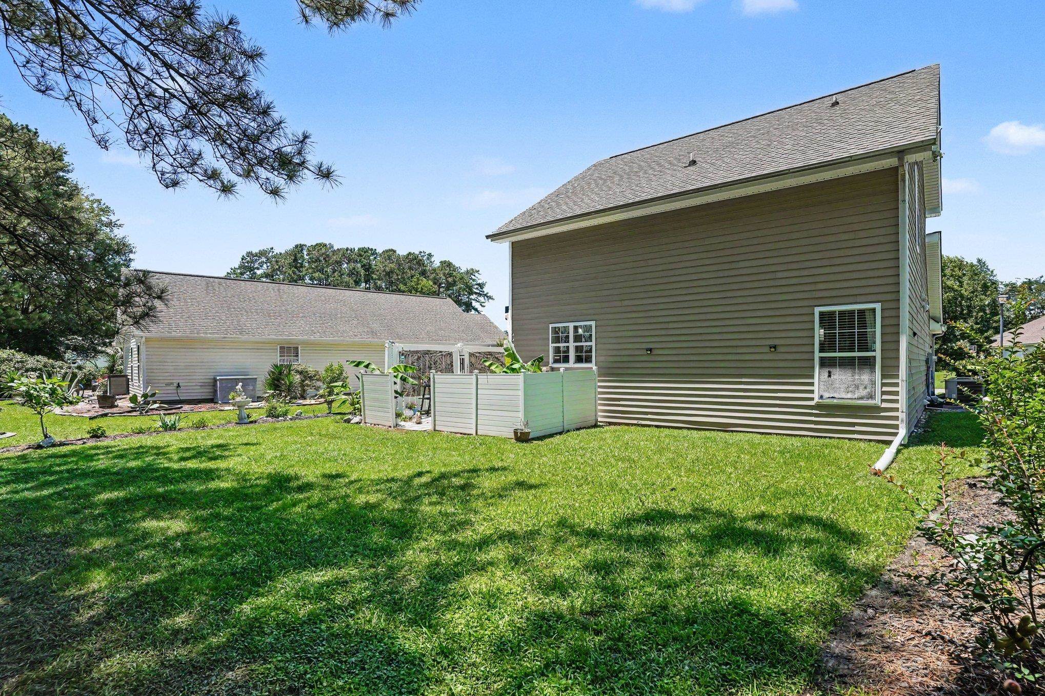 161 Barclay Dr. Property Photo 37