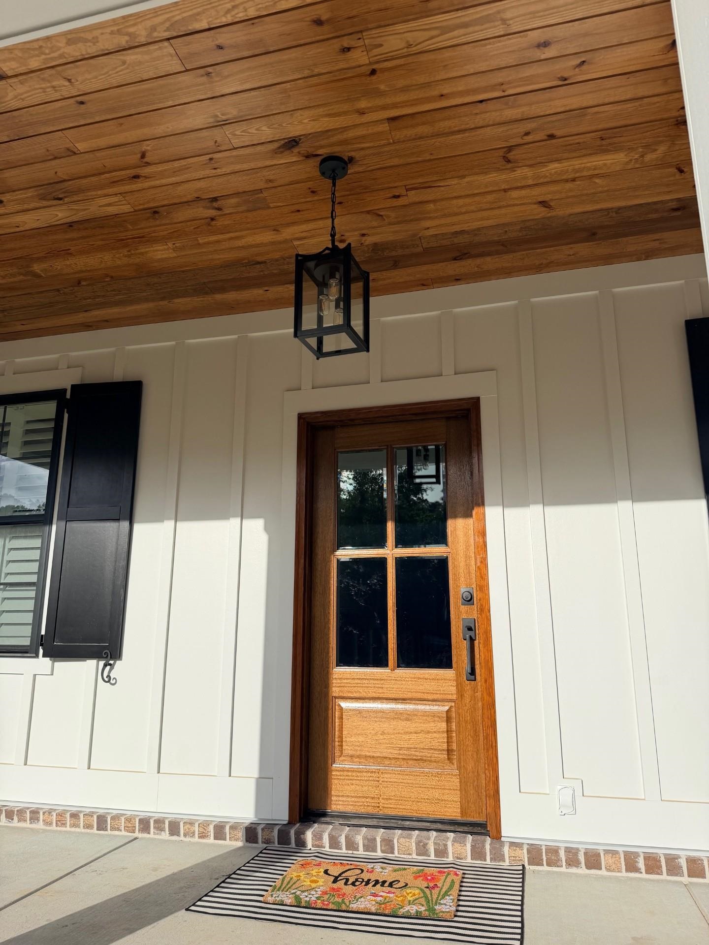 242 Leadwood St. Property Photo 6