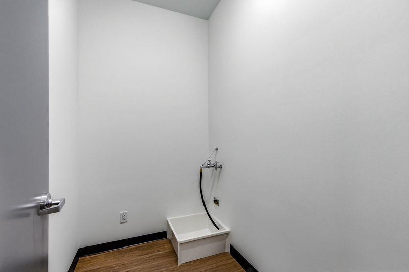 116 Professional Park Dr. Property Photo 15