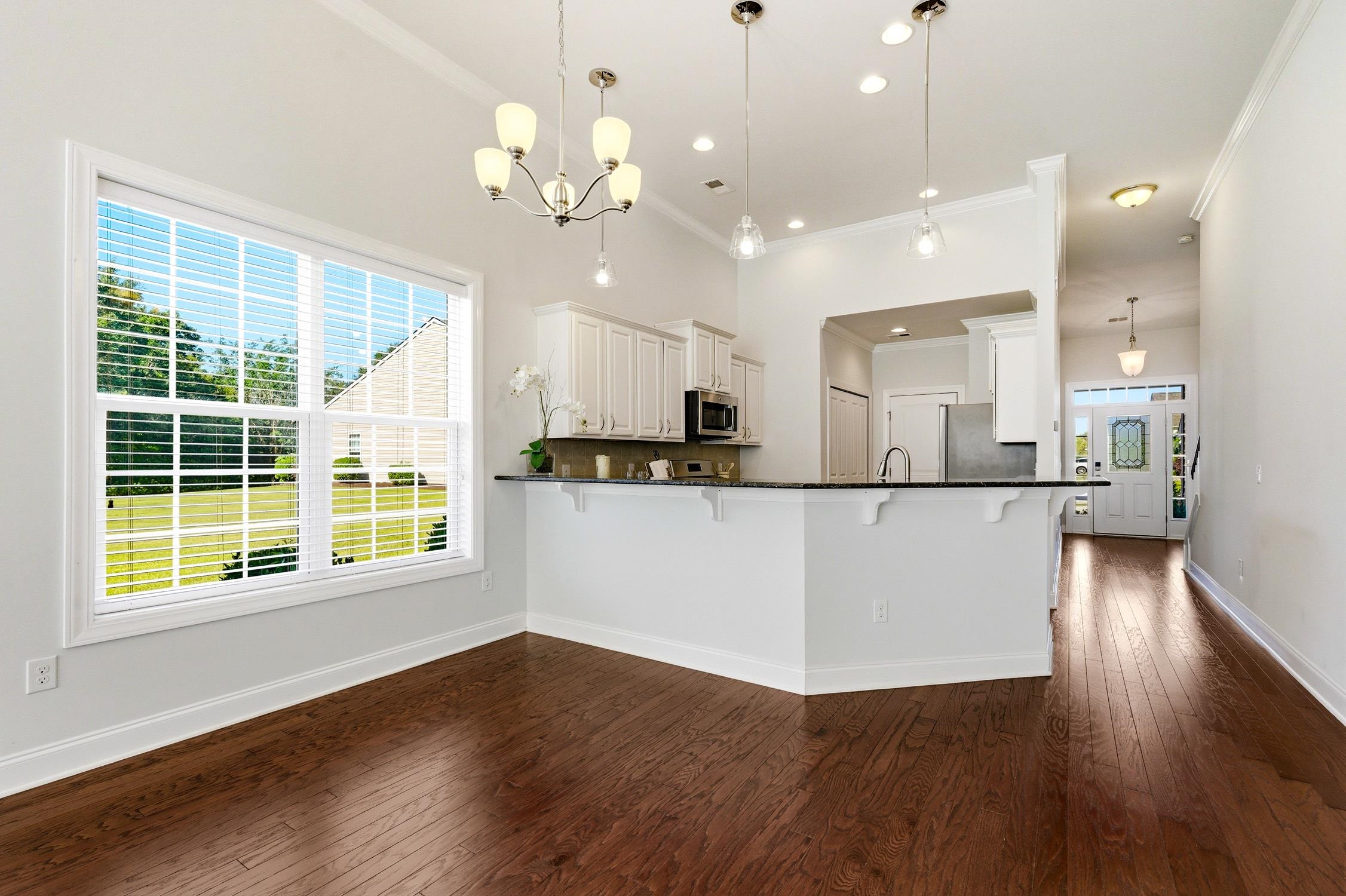 140 Parmelee Dr. Property Photo 17