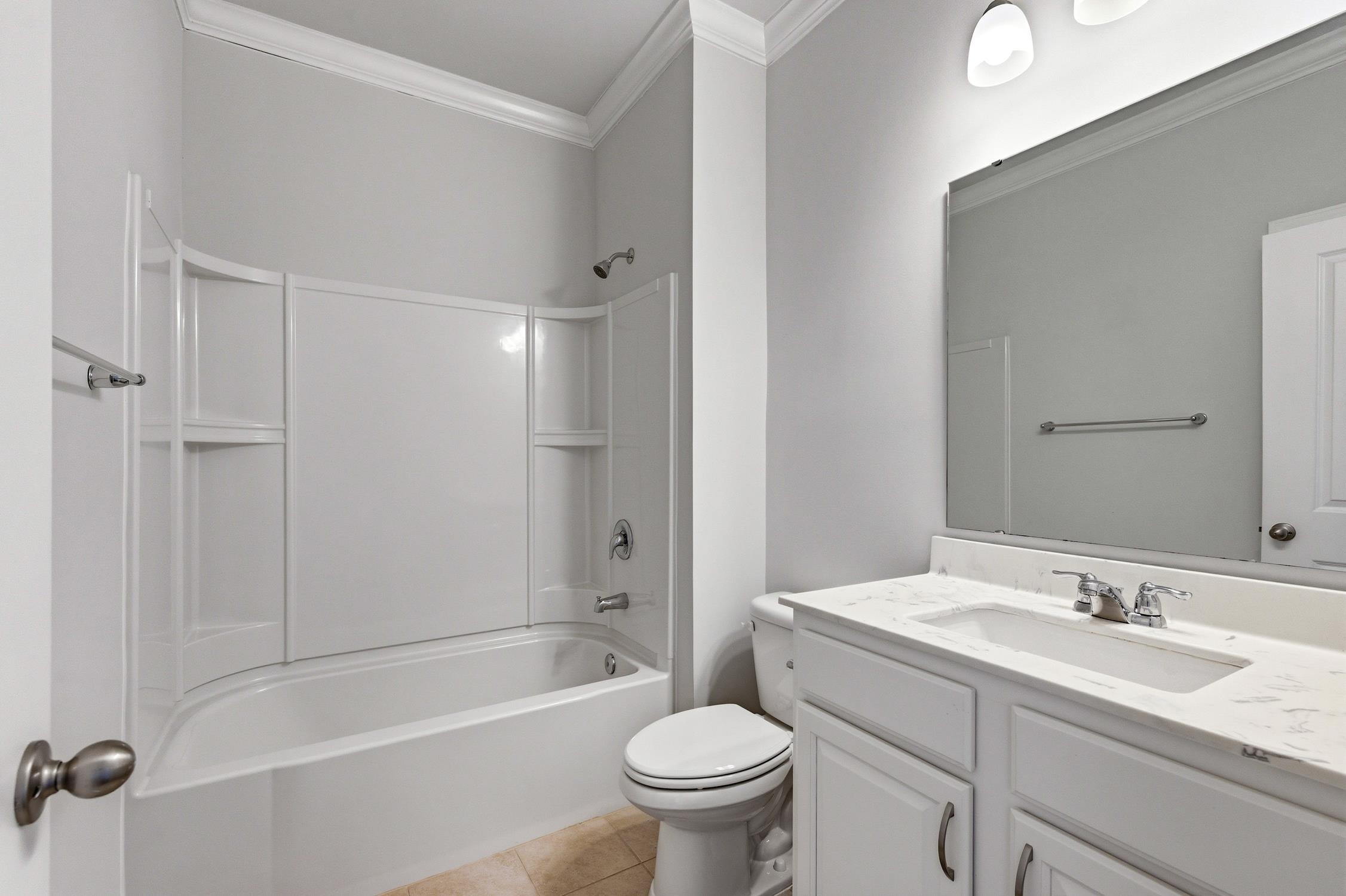 140 Parmelee Dr. Property Photo 25