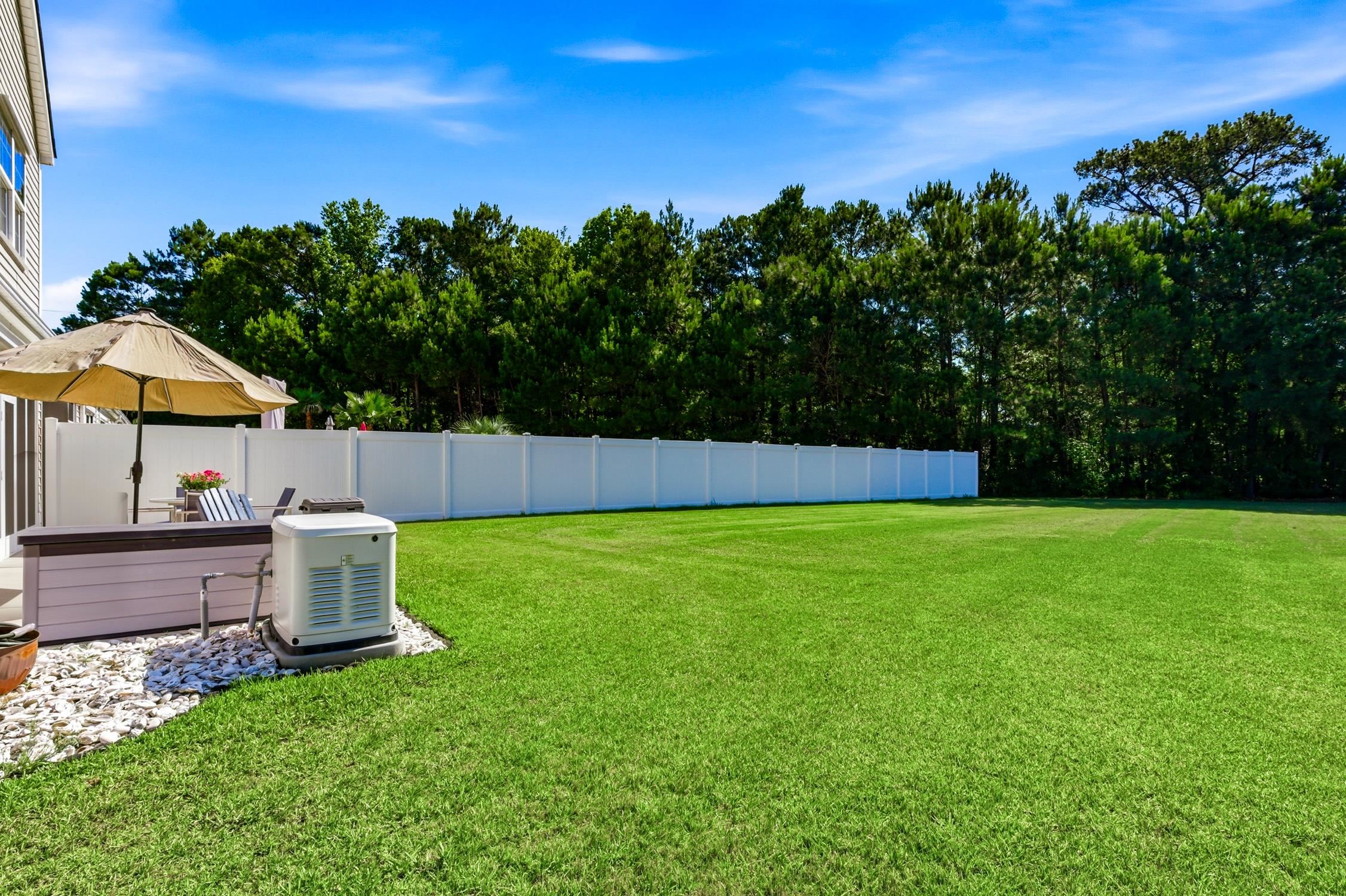 140 Parmelee Dr. Property Photo 40
