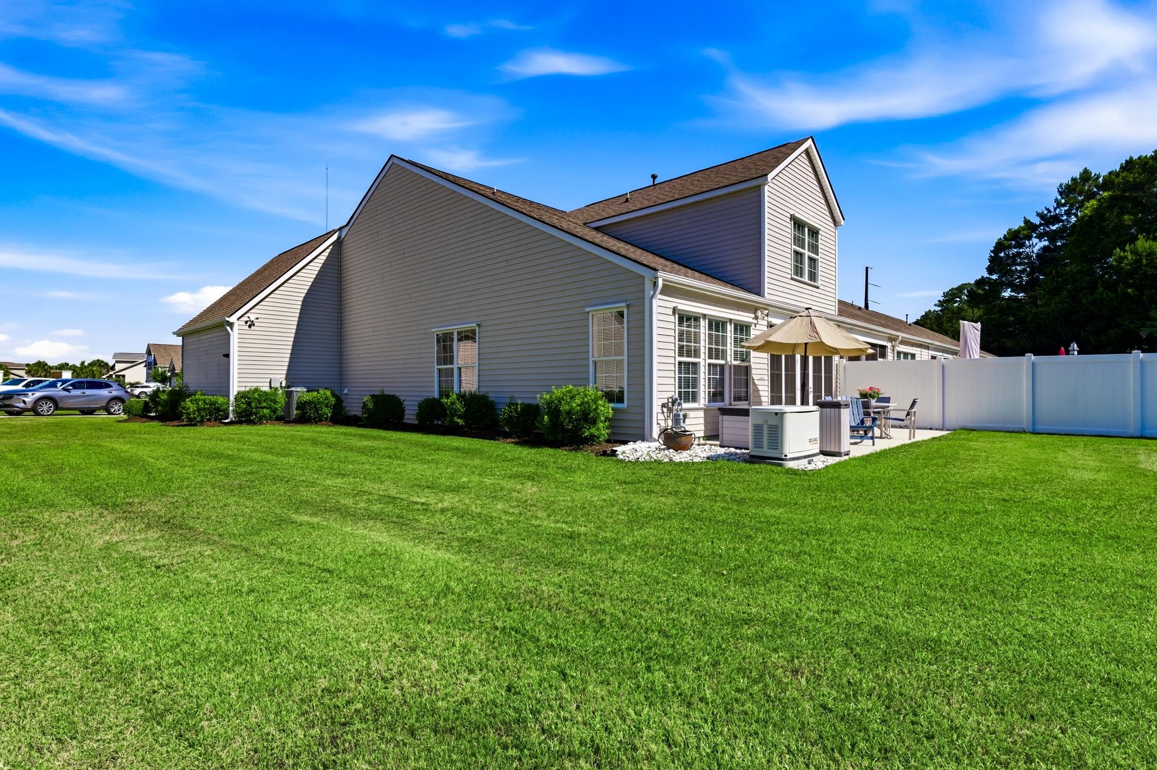 140 Parmelee Dr. Property Photo 41