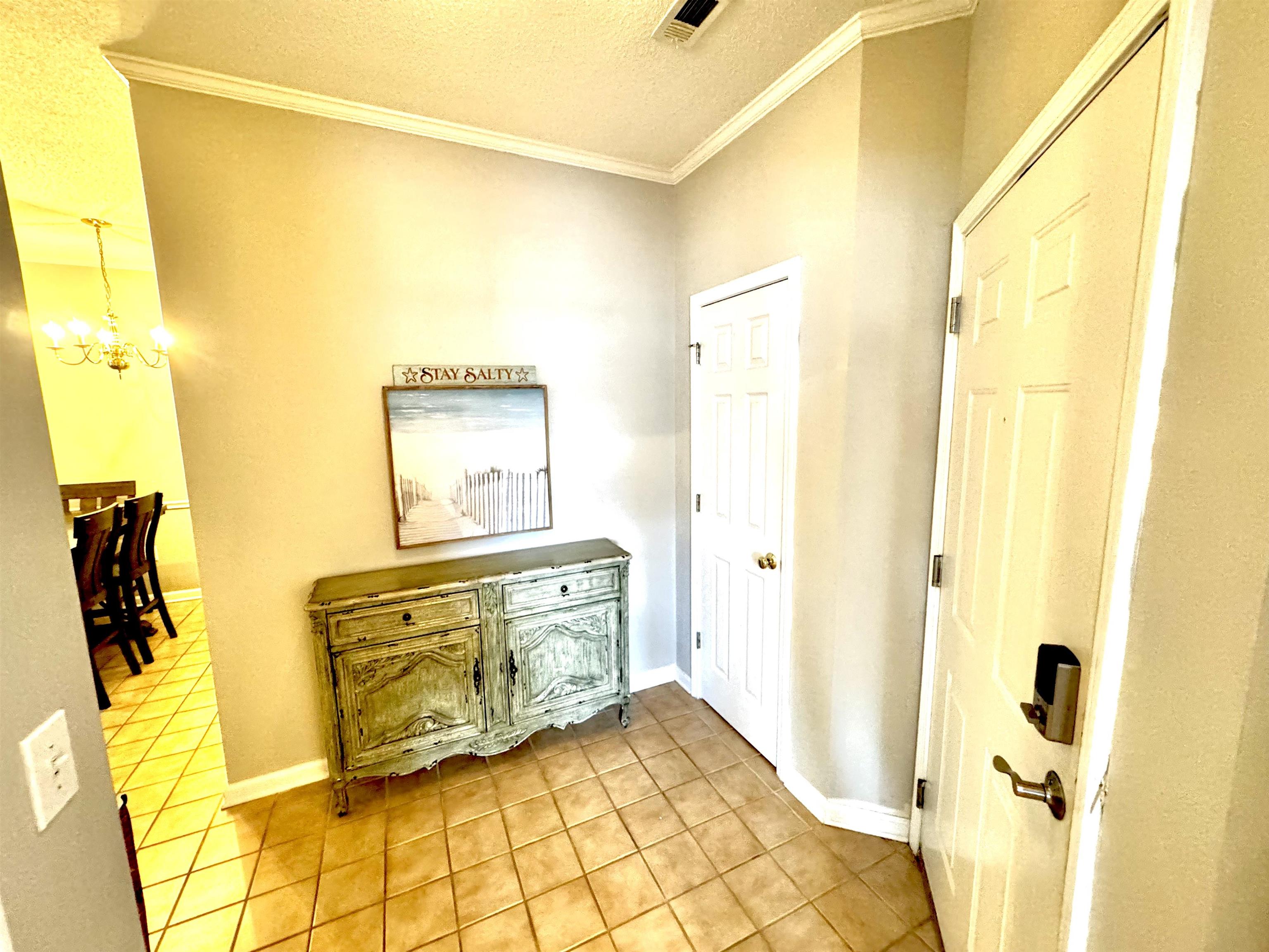 9749 Leyland Dr. Property Photo 5