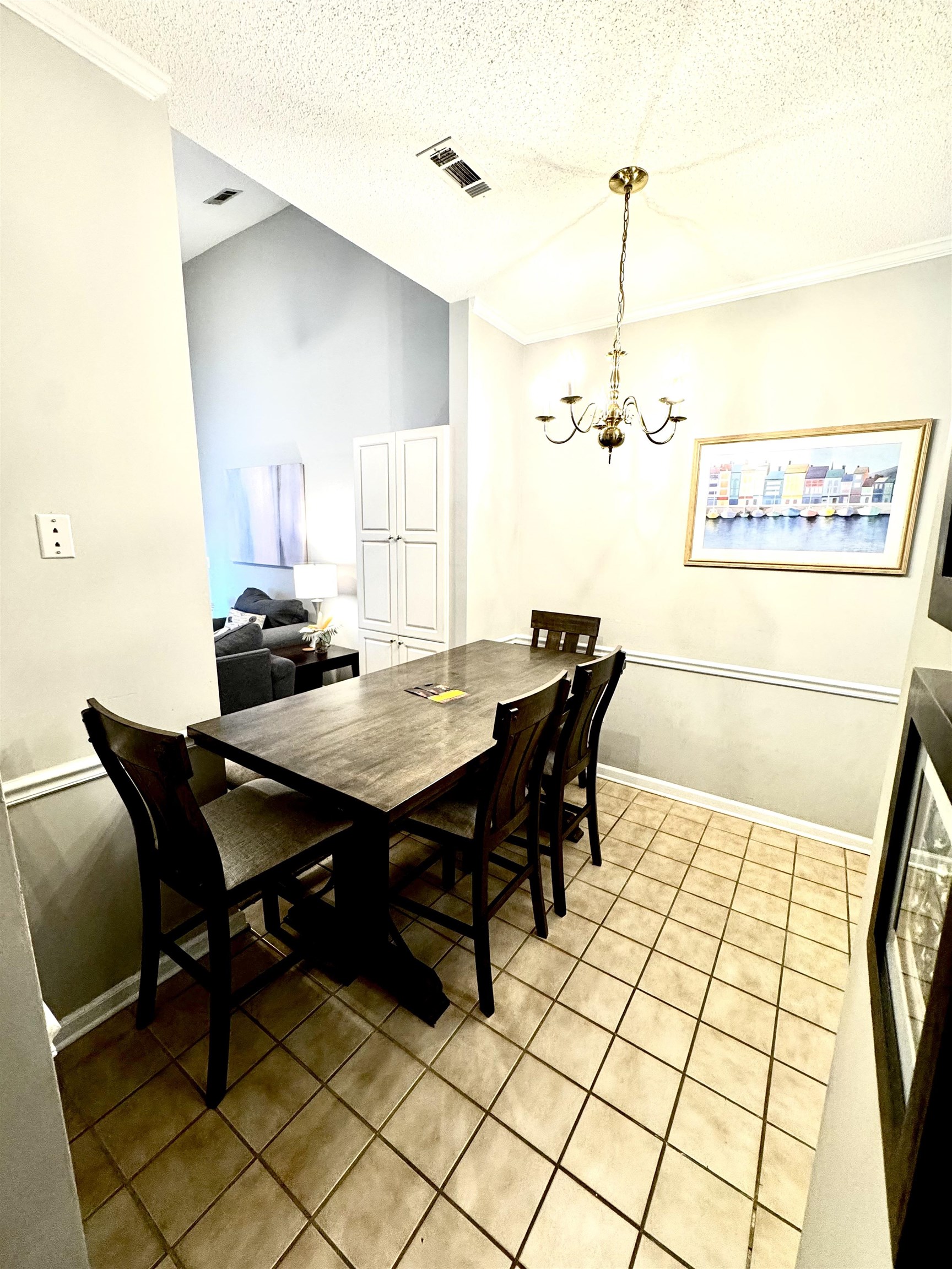 9749 Leyland Dr. Property Photo 10