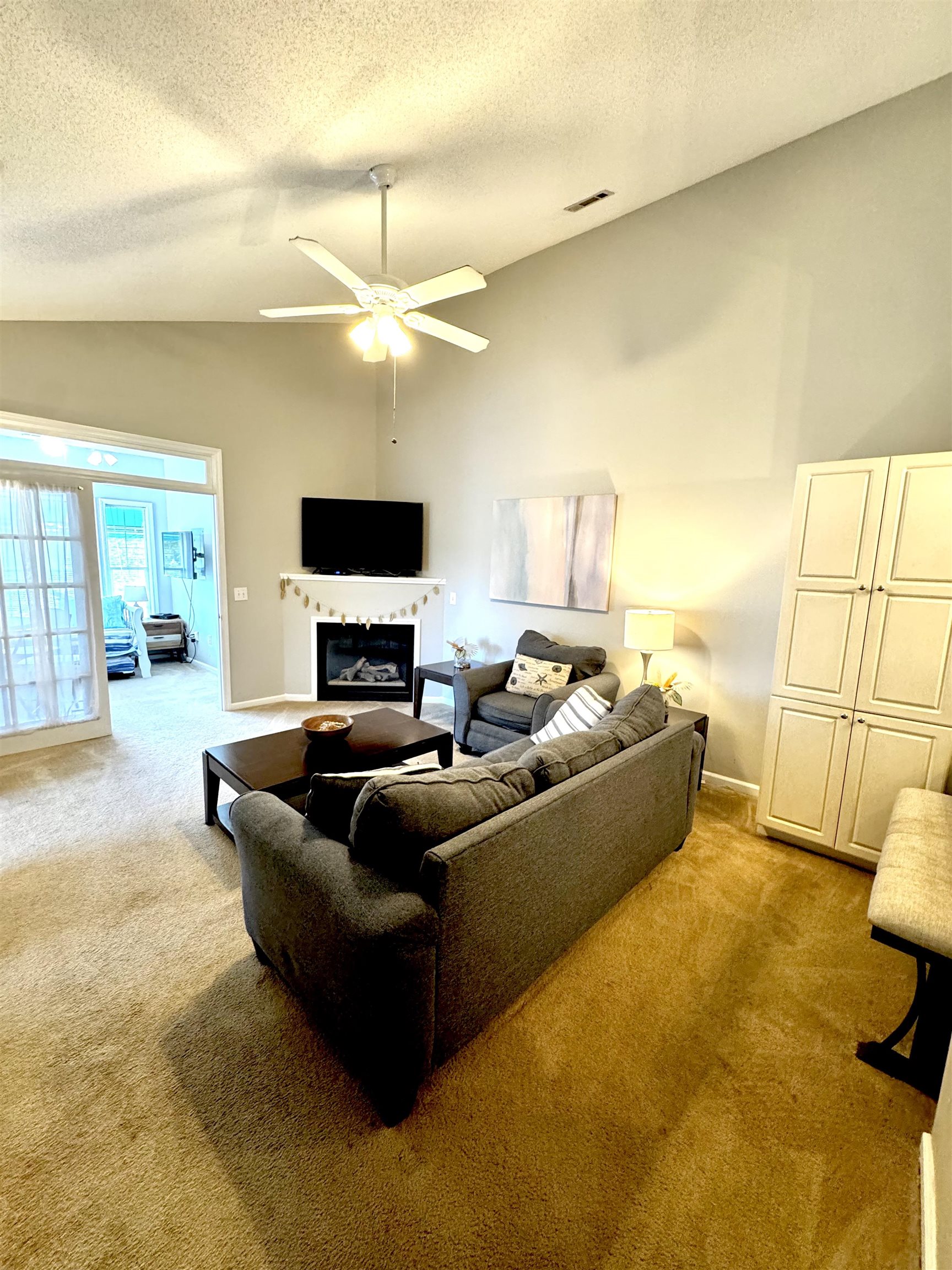 9749 Leyland Dr. Property Photo 14
