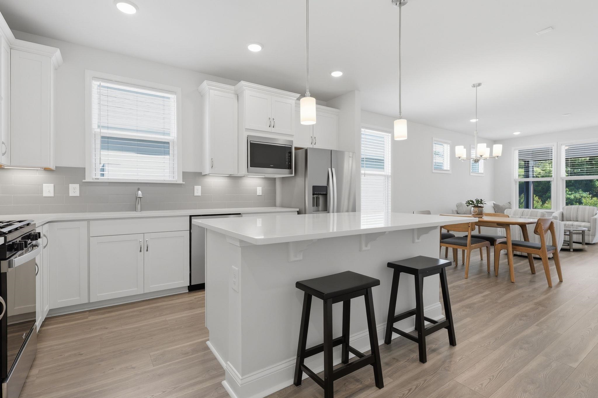 1513 Littleleaf Loop Property Photo 6