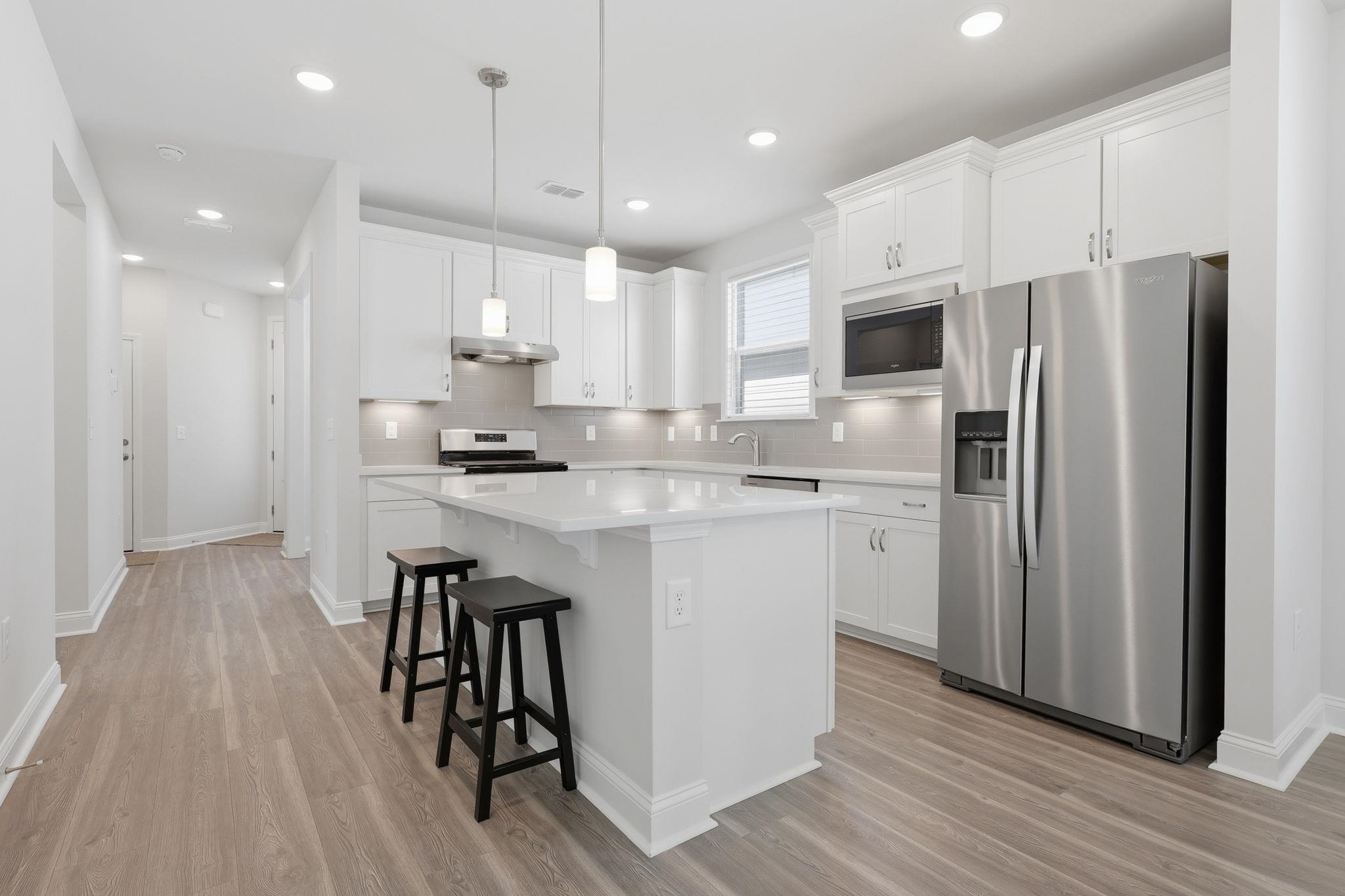 1513 Littleleaf Loop Property Photo 8