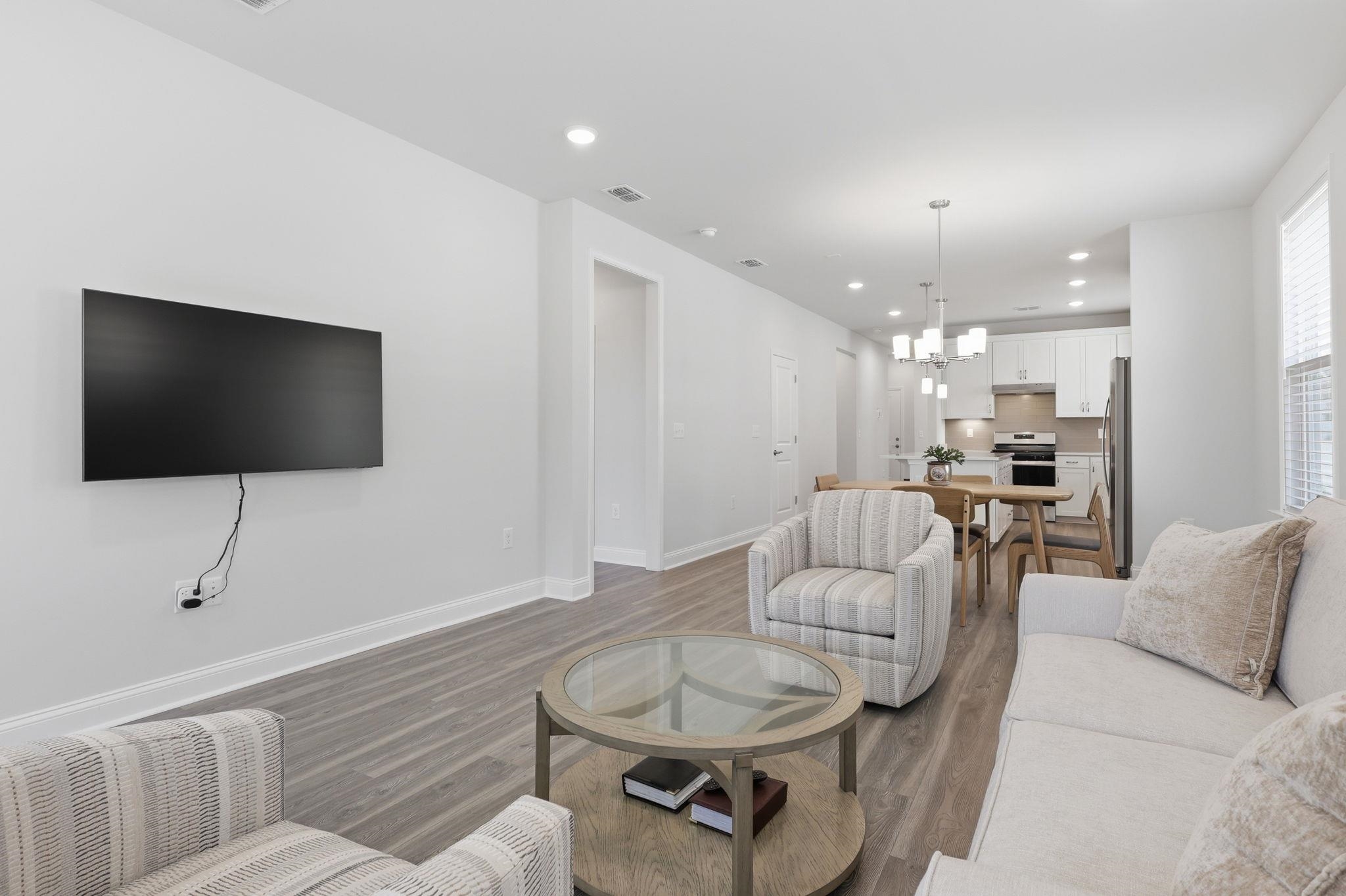 1513 Littleleaf Loop Property Photo 12