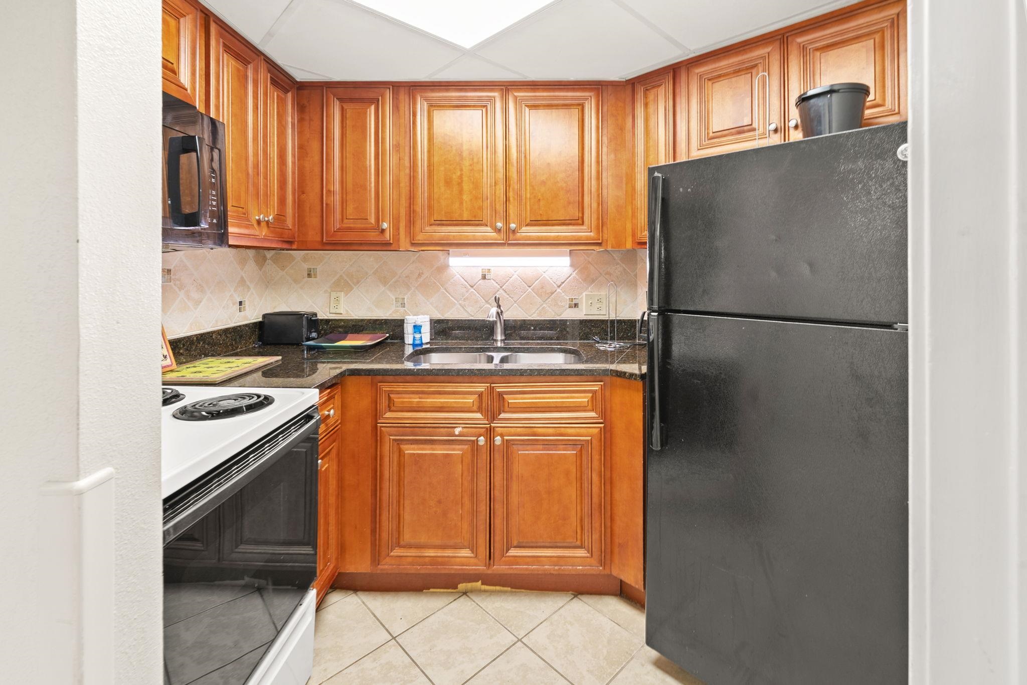 1501 S Ocean Blvd. Property Photo 10
