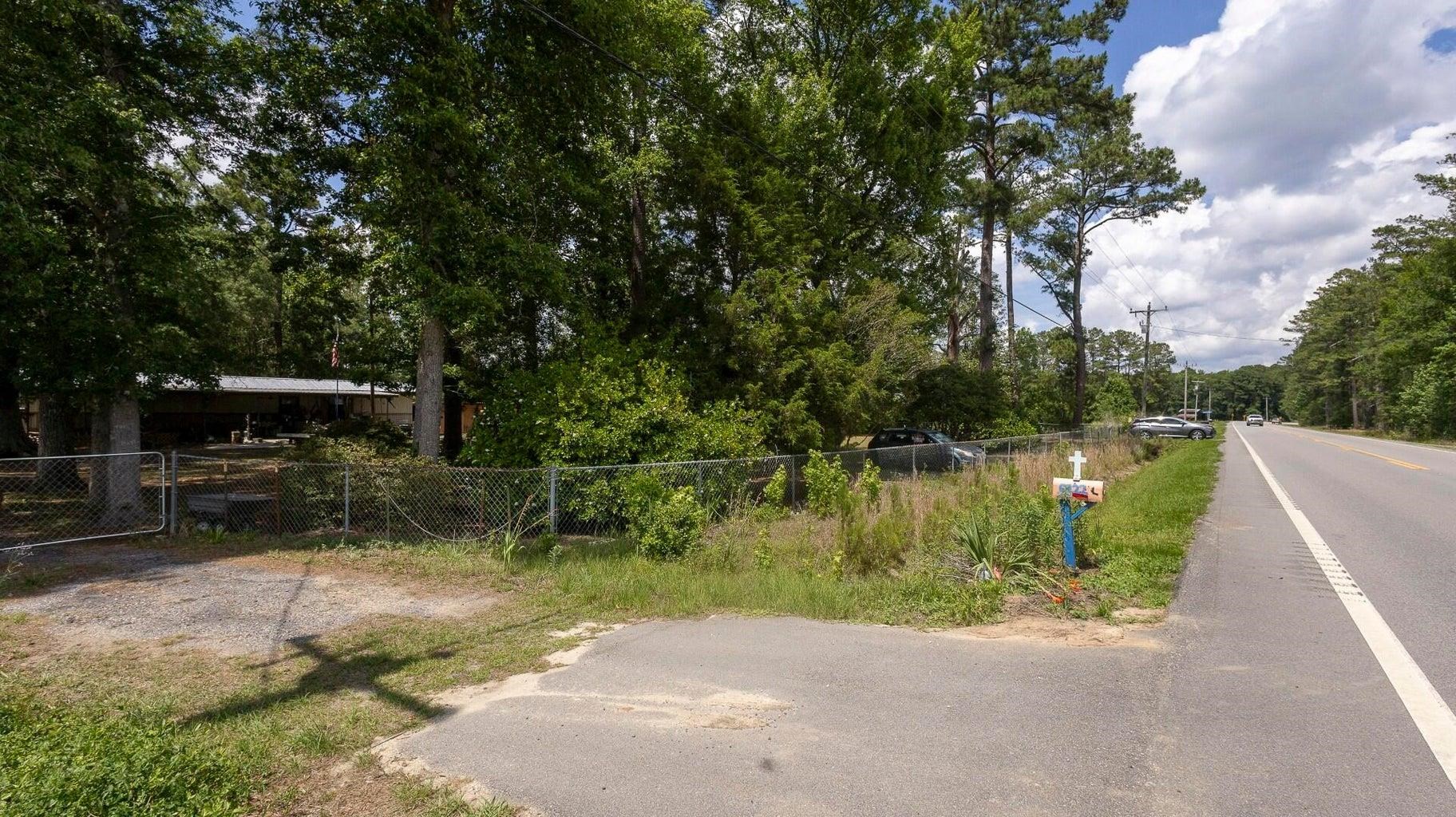 6222 Saints Delight Rd. Property Photo 9