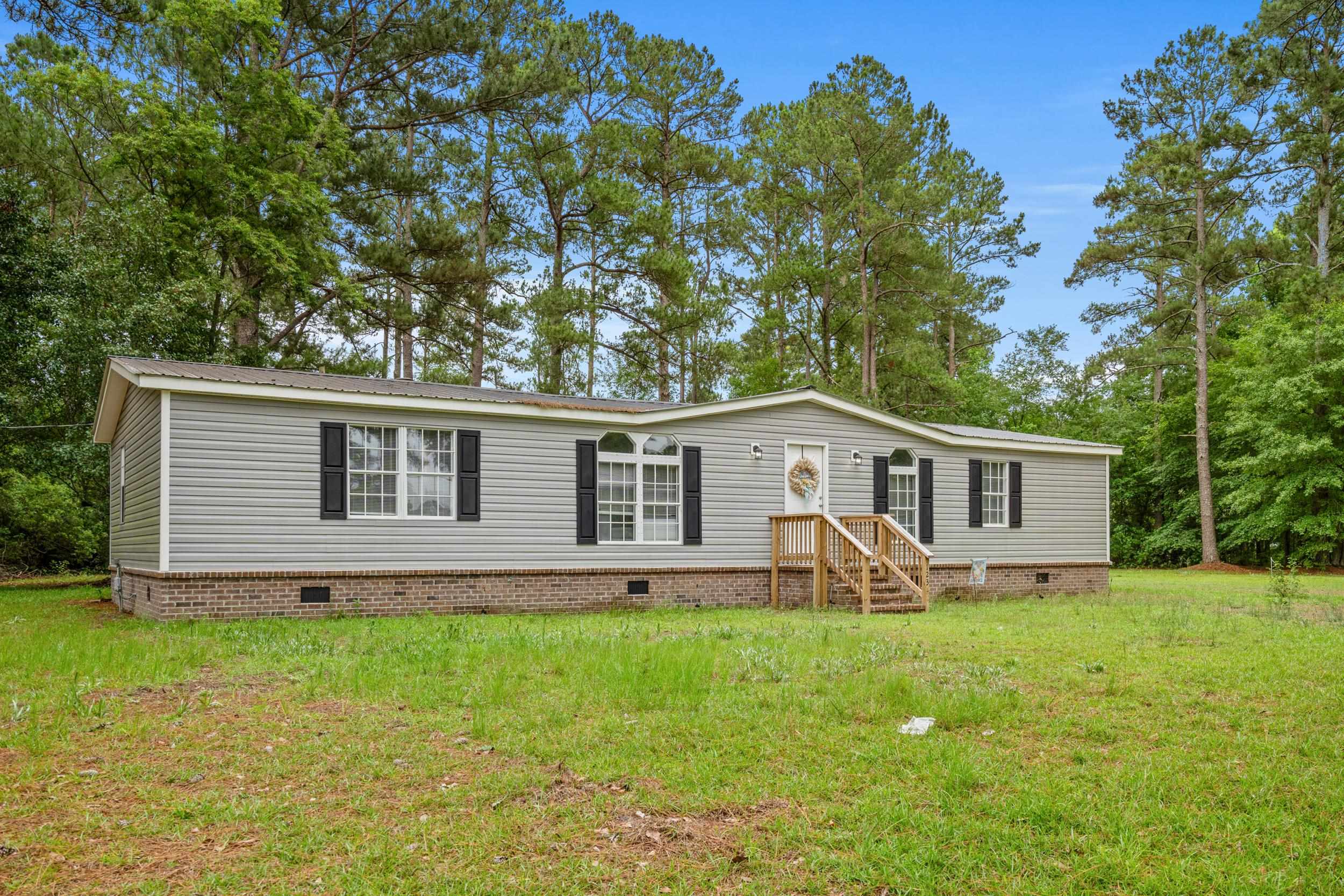 123 Quail Run Rd. Property Photo 1
