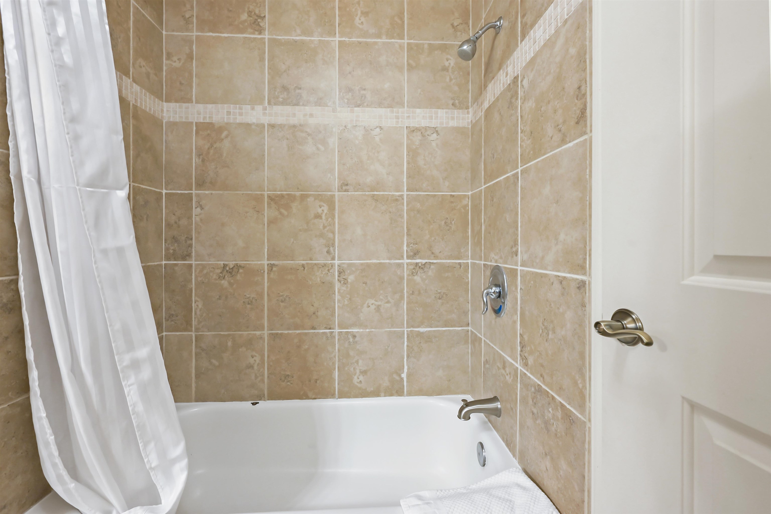 8121 Amalfi Pl. Property Photo 19