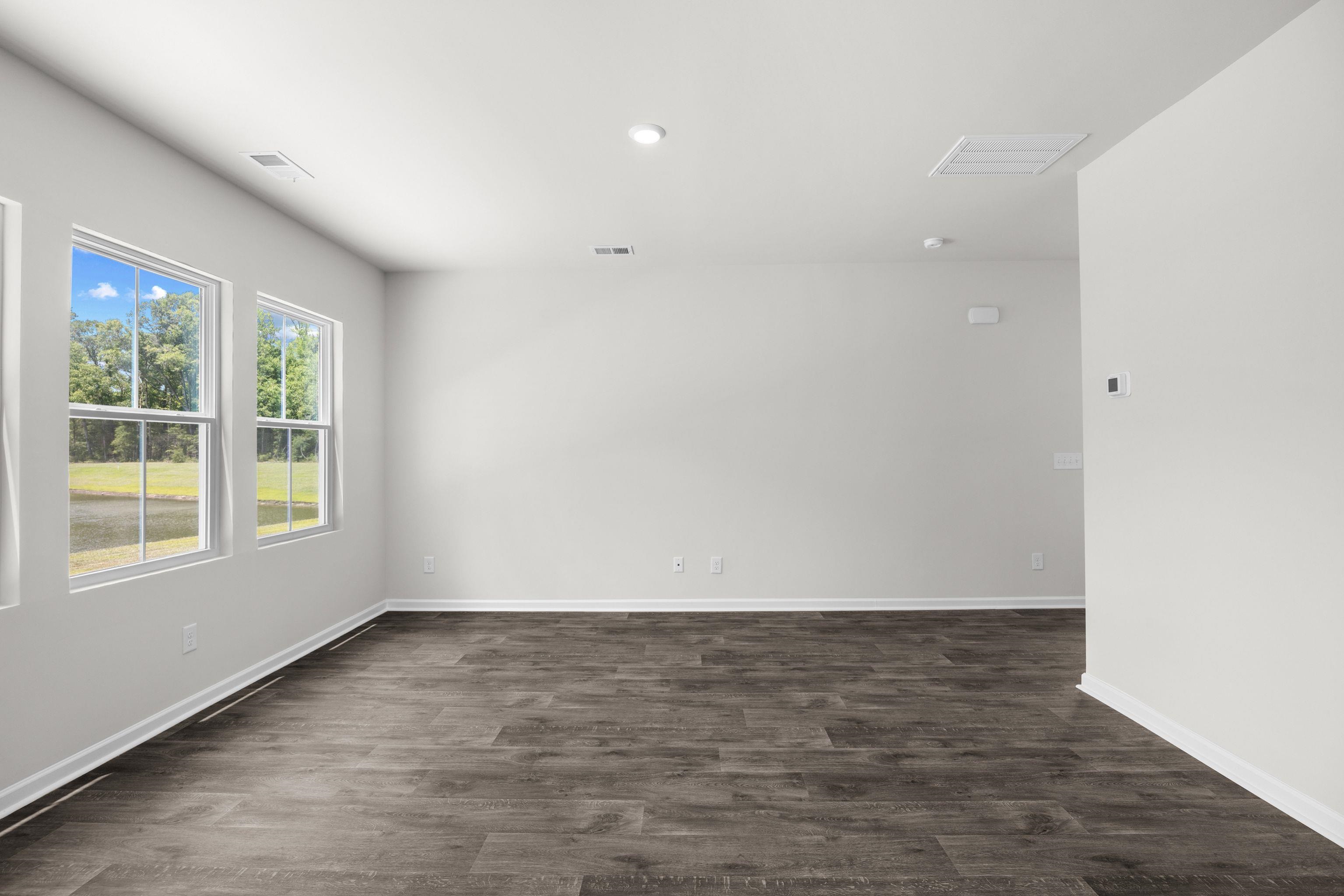 445 Falling Leaf Loop Property Photo 16