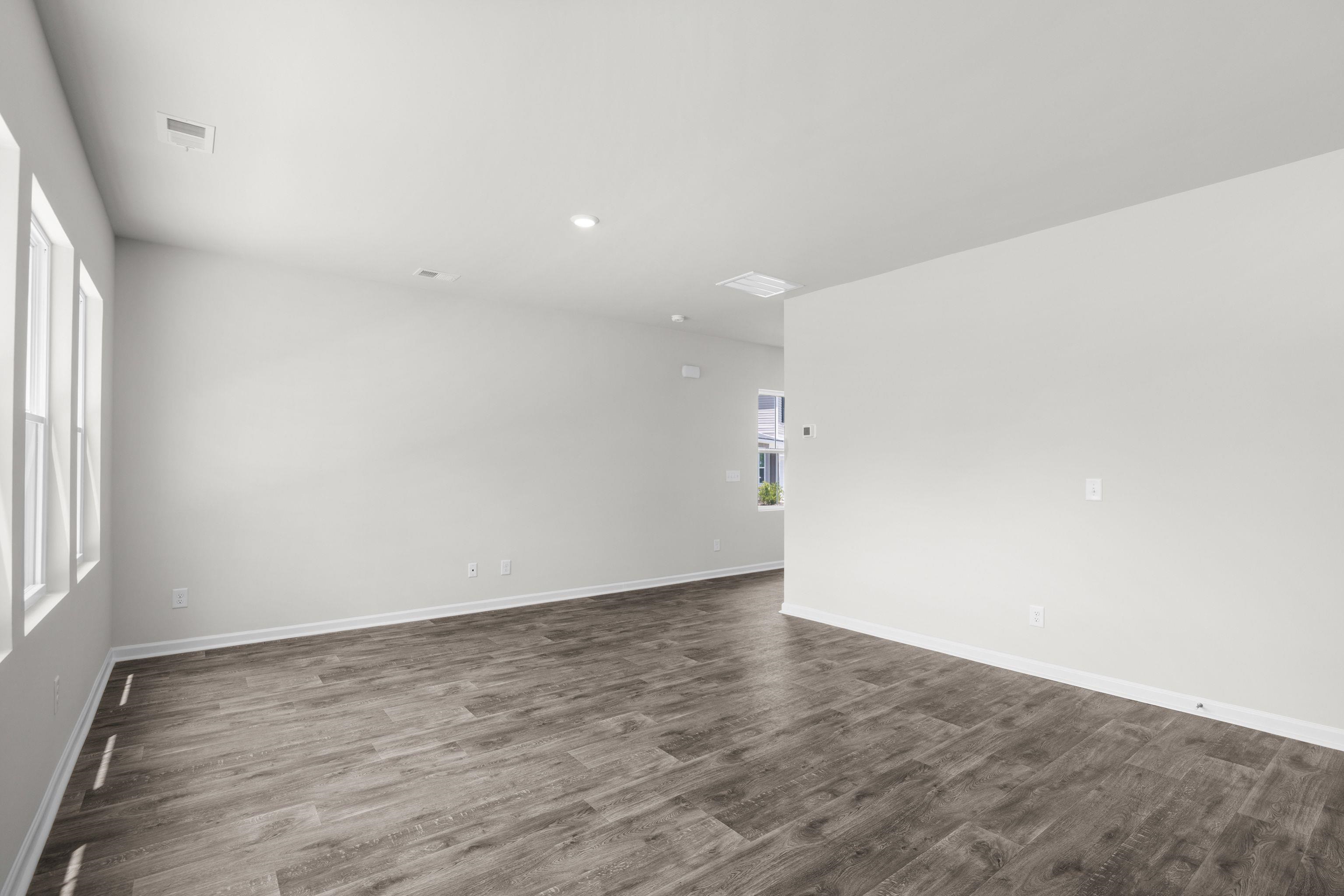 445 Falling Leaf Loop Property Photo 17