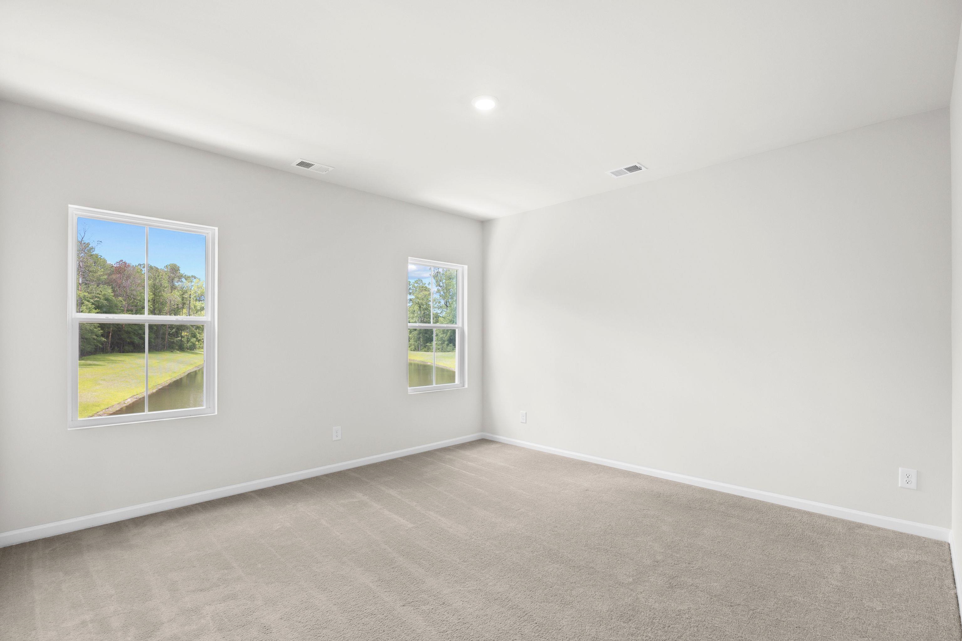 445 Falling Leaf Loop Property Photo 22