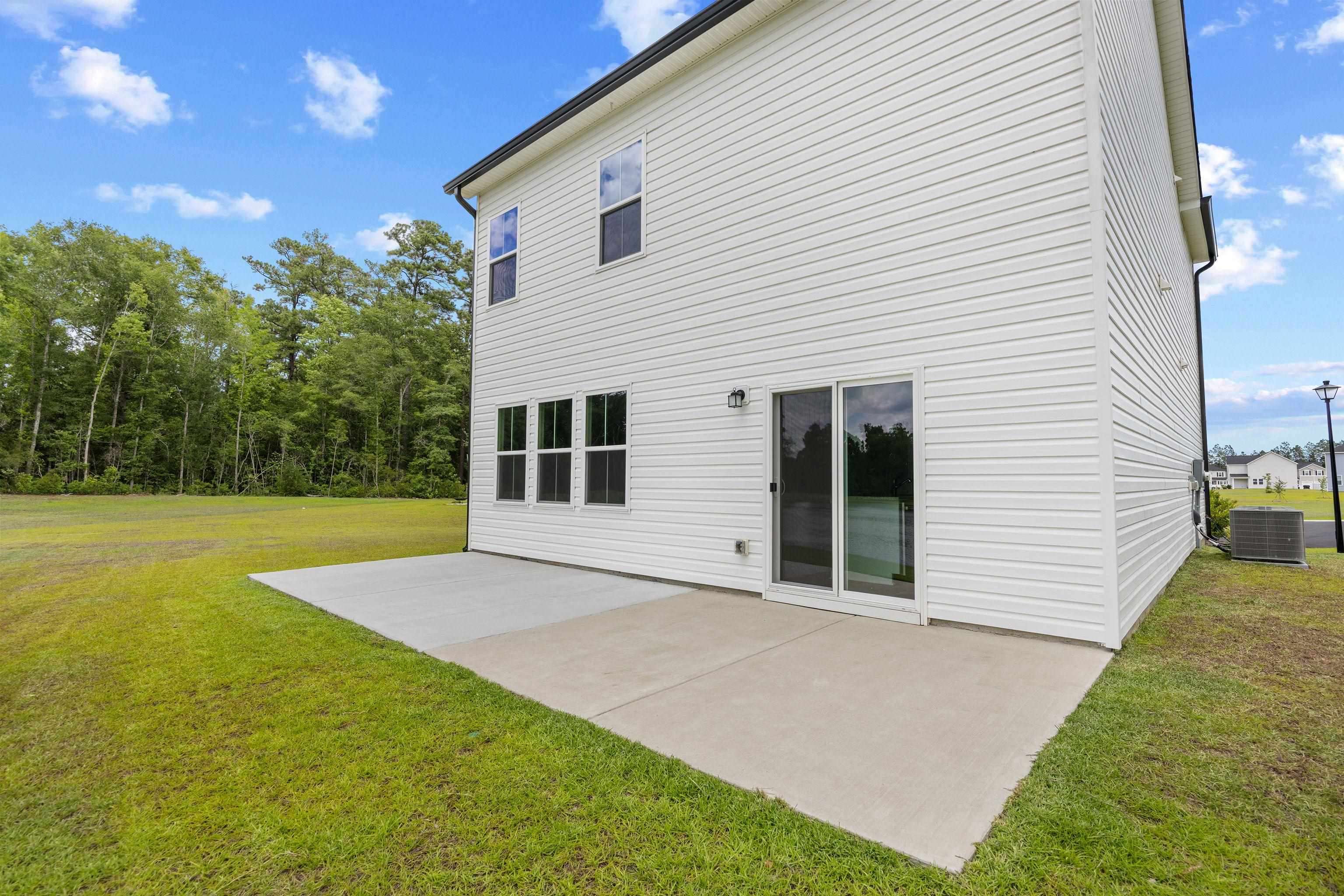 445 Falling Leaf Loop Property Photo 38