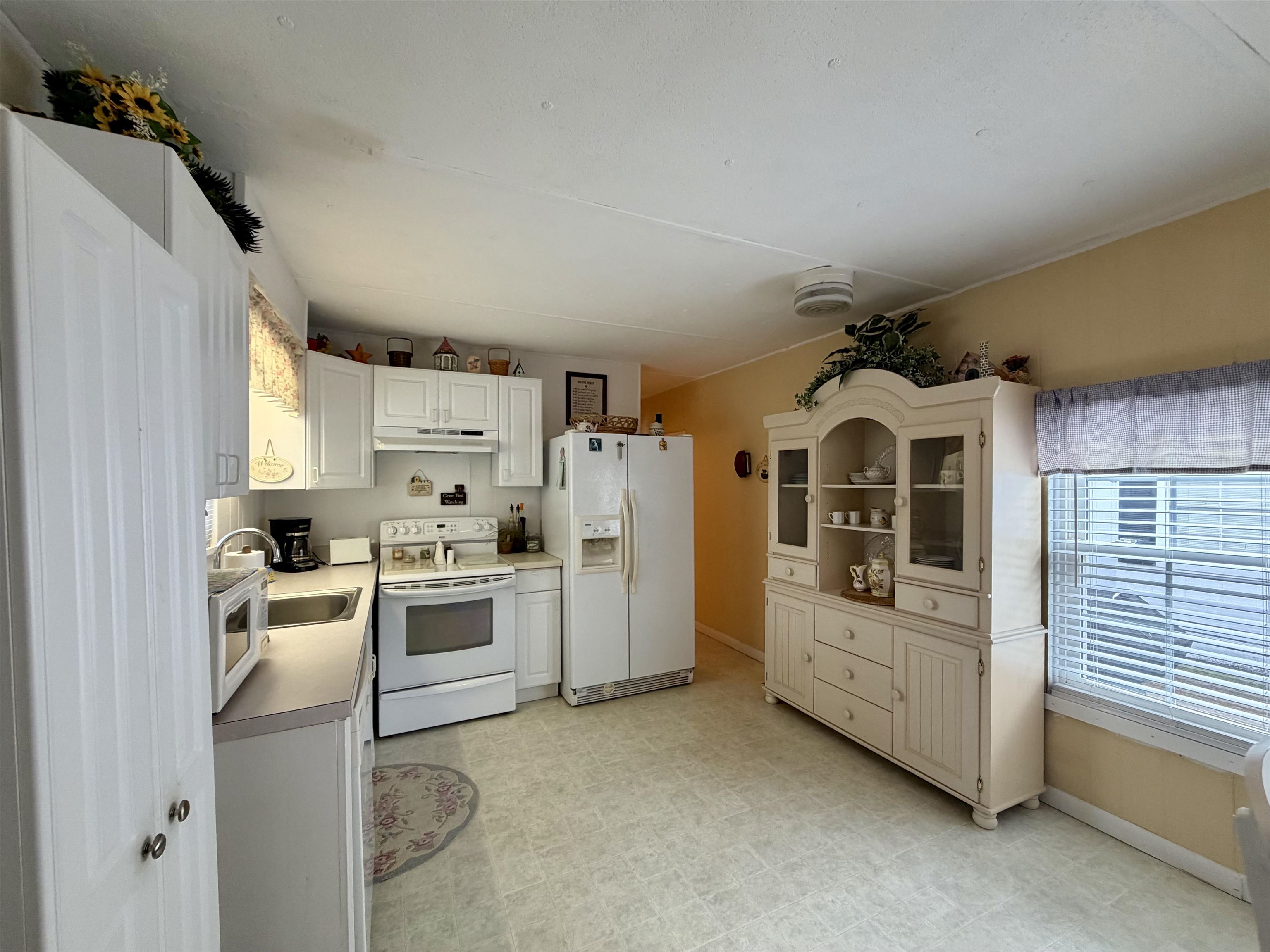 1728 Ibis Dr. Property Photo 9